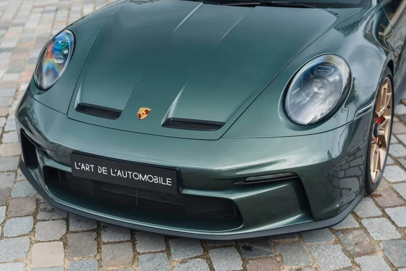 Malachite Green Metallic Porsche 911 GT3