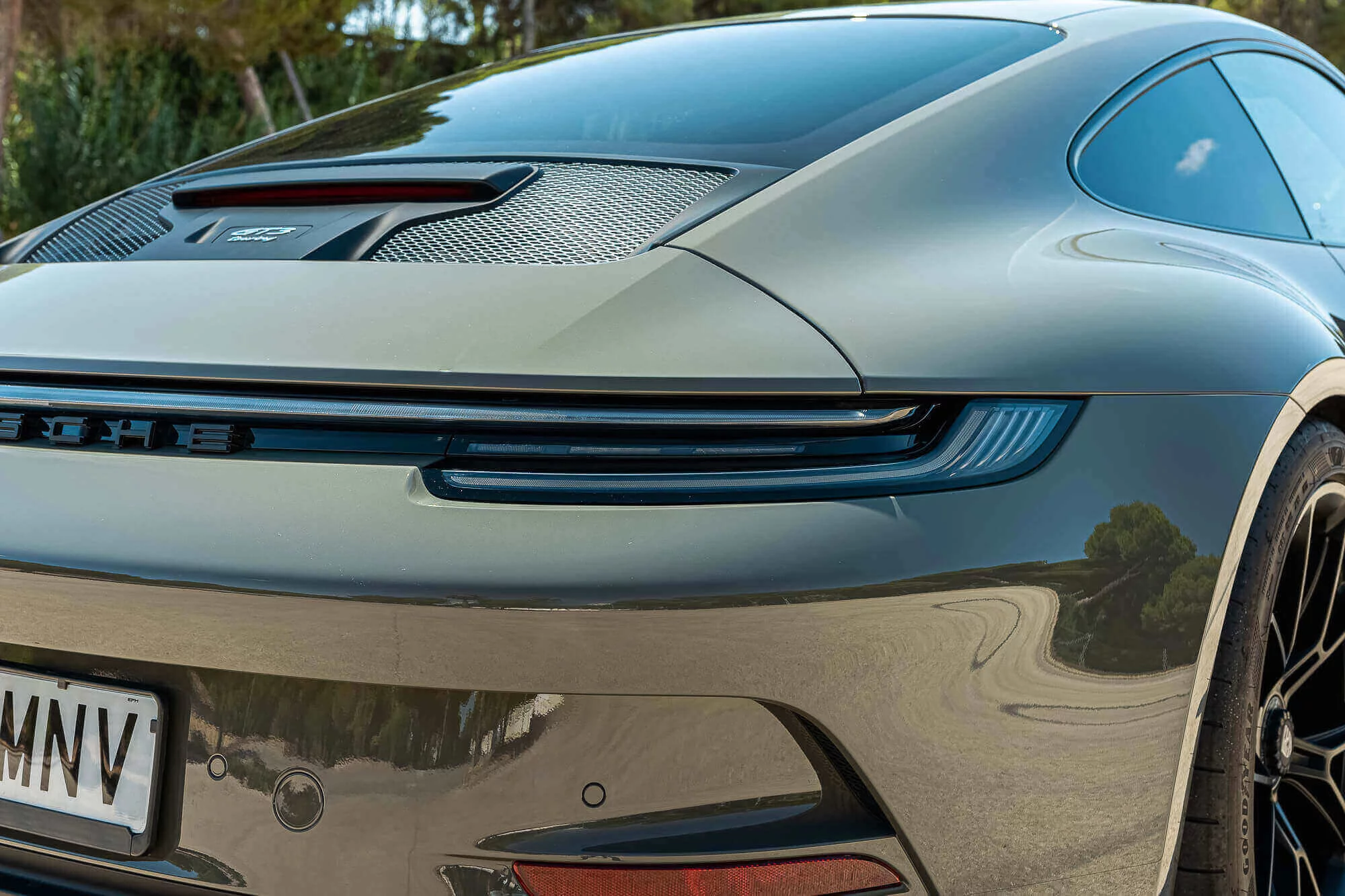 Alex Grey Porsche 911 GT3