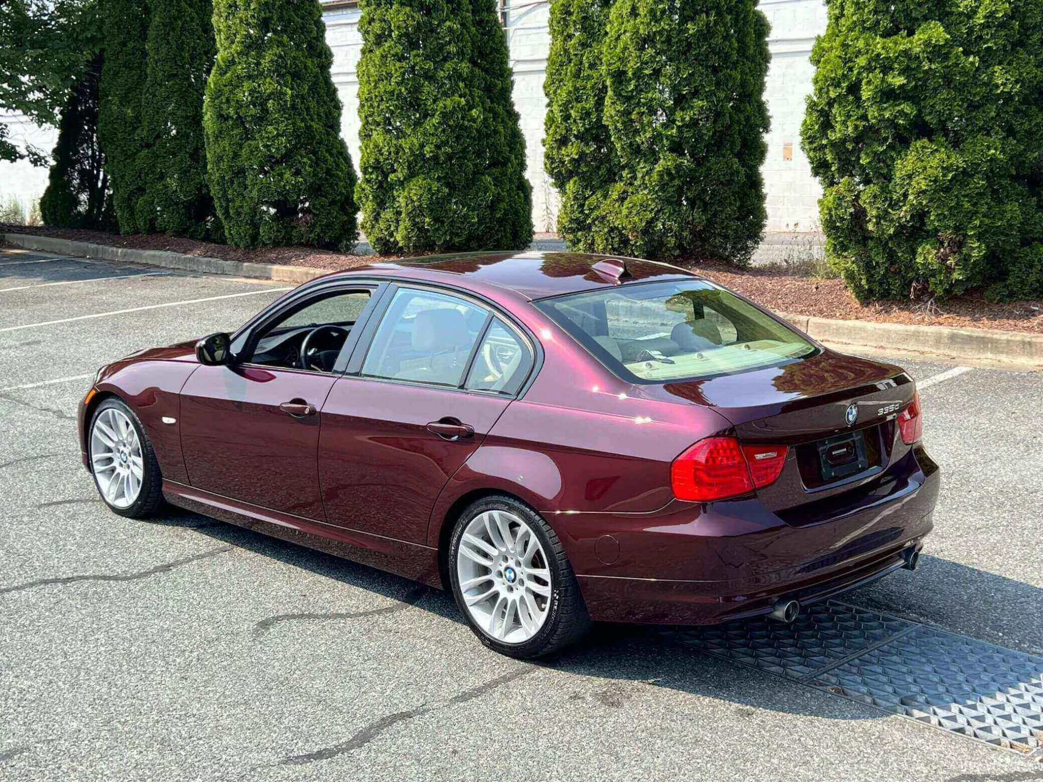 Barbera Red BMW 3 Series