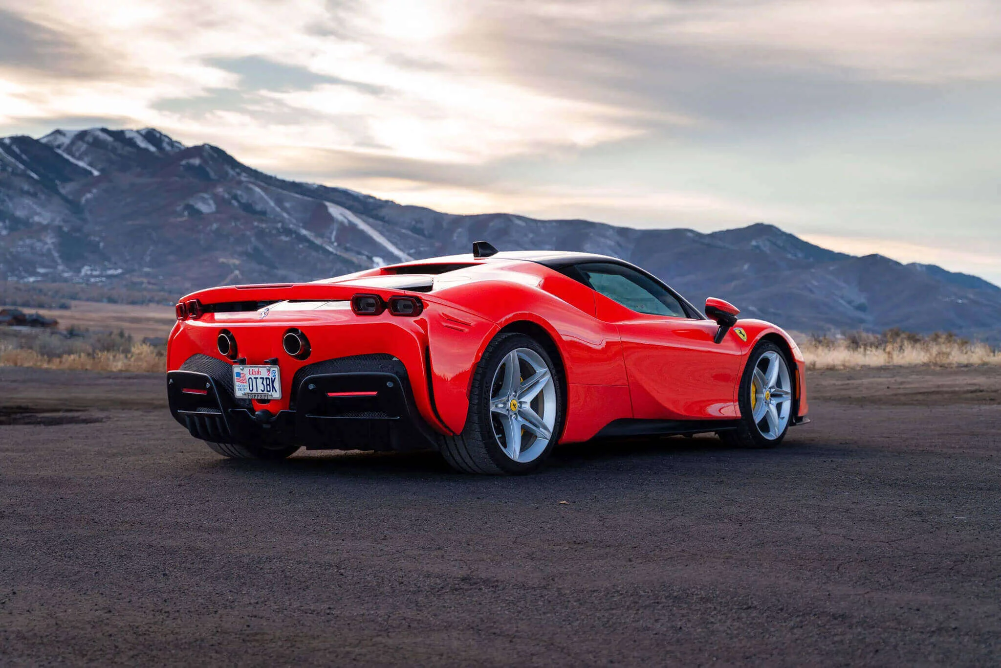 Rosso Dino Ferrari SF90