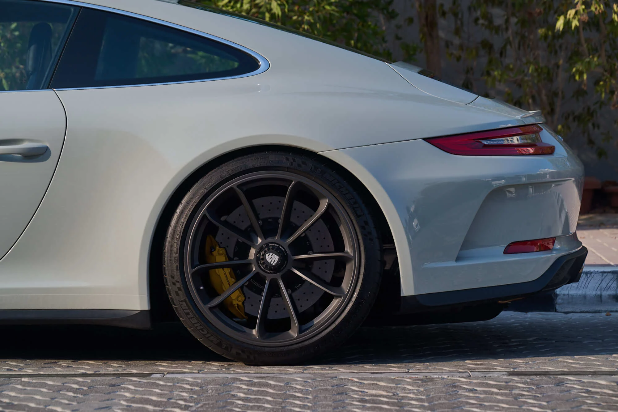 Dolphin Grey Porsche 911 GT3