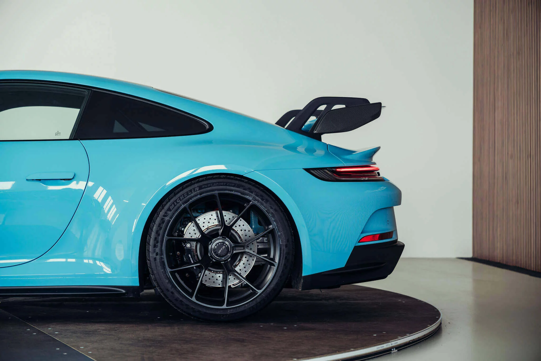 Olympic Blue Porsche 911 GT3