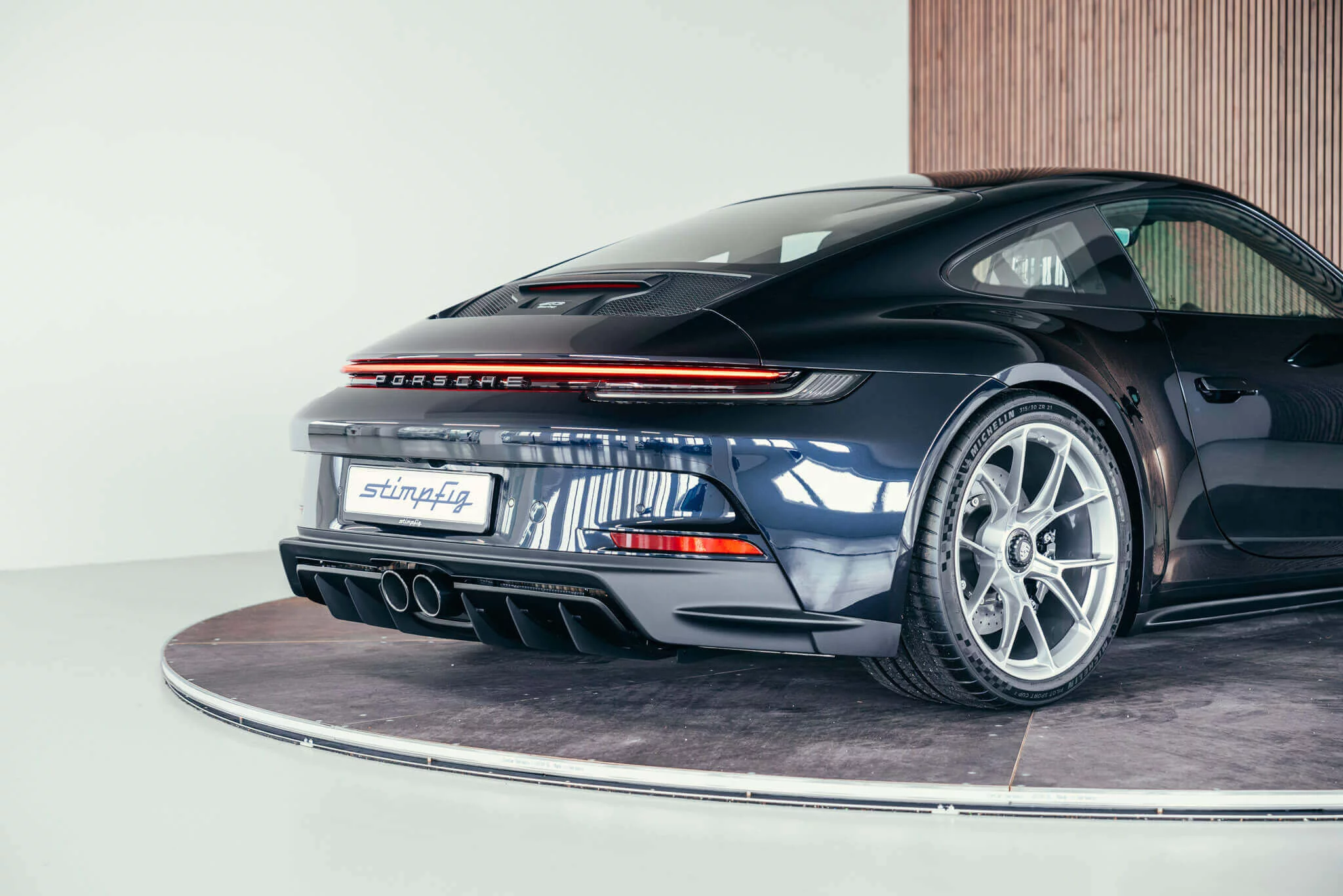 Moonlight Blue Metallic Porsche 911 GT3