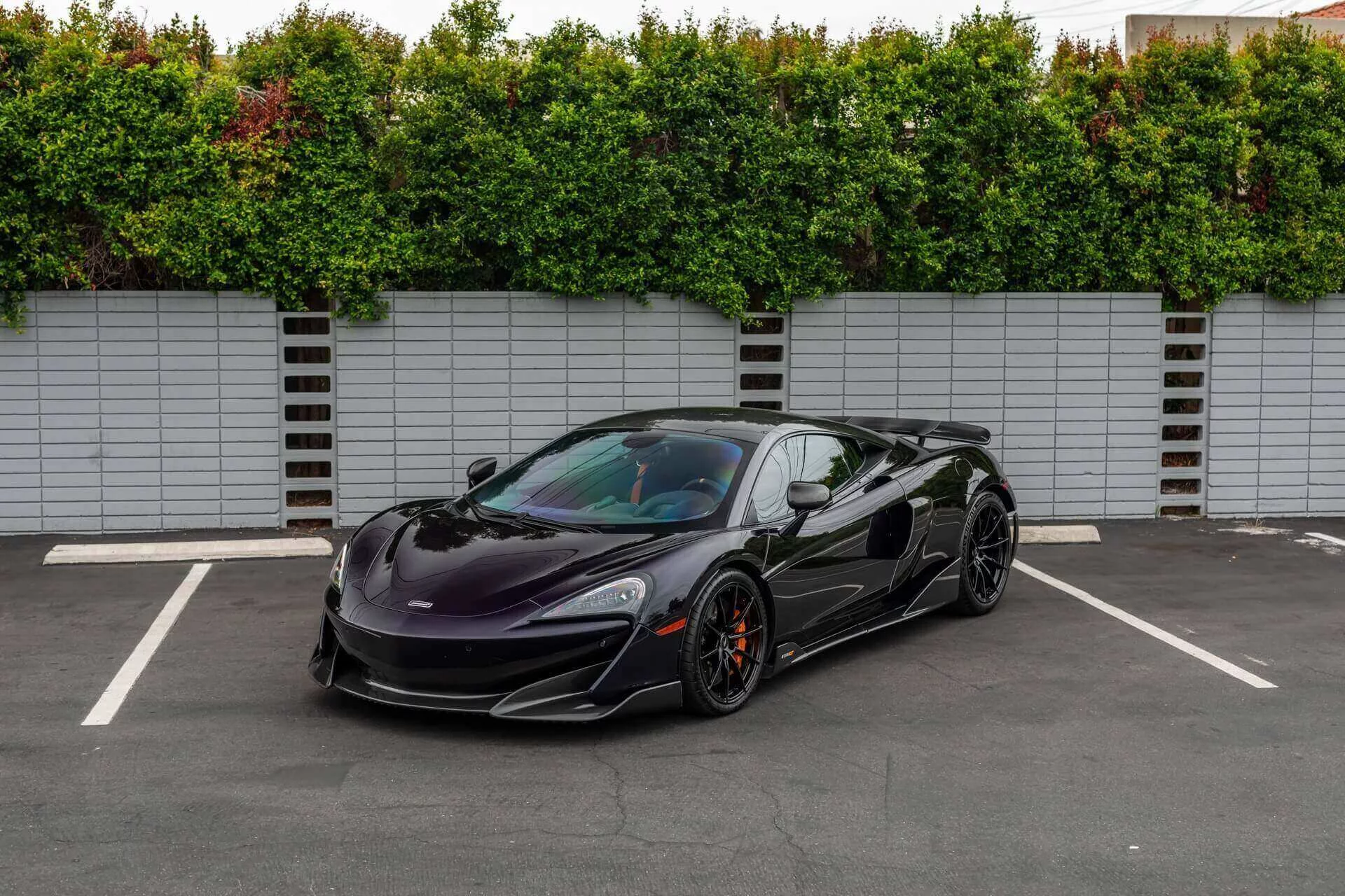 Amethyst Black McLaren 600LT