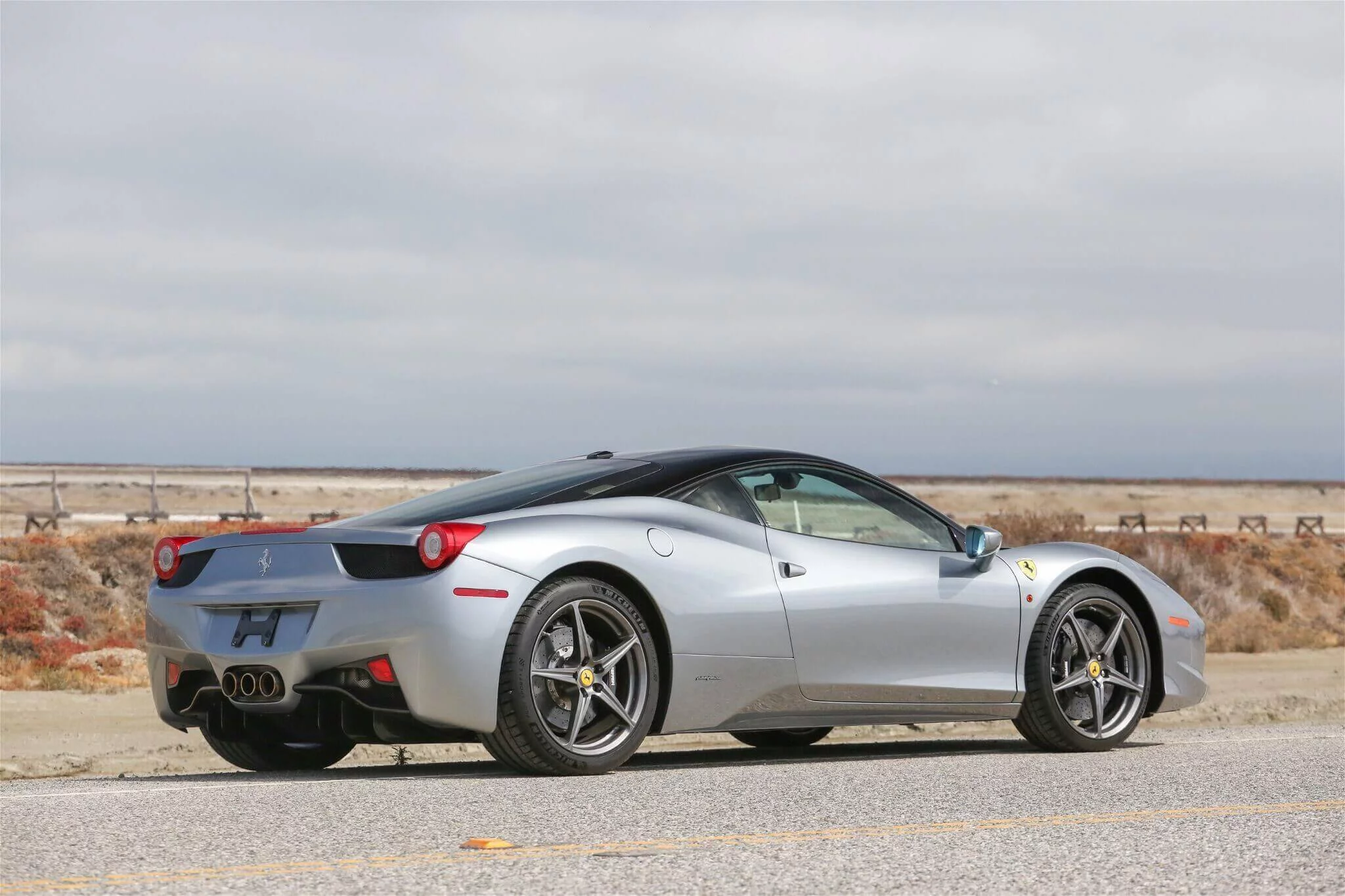 Grigio Titanio Ferrari 458
