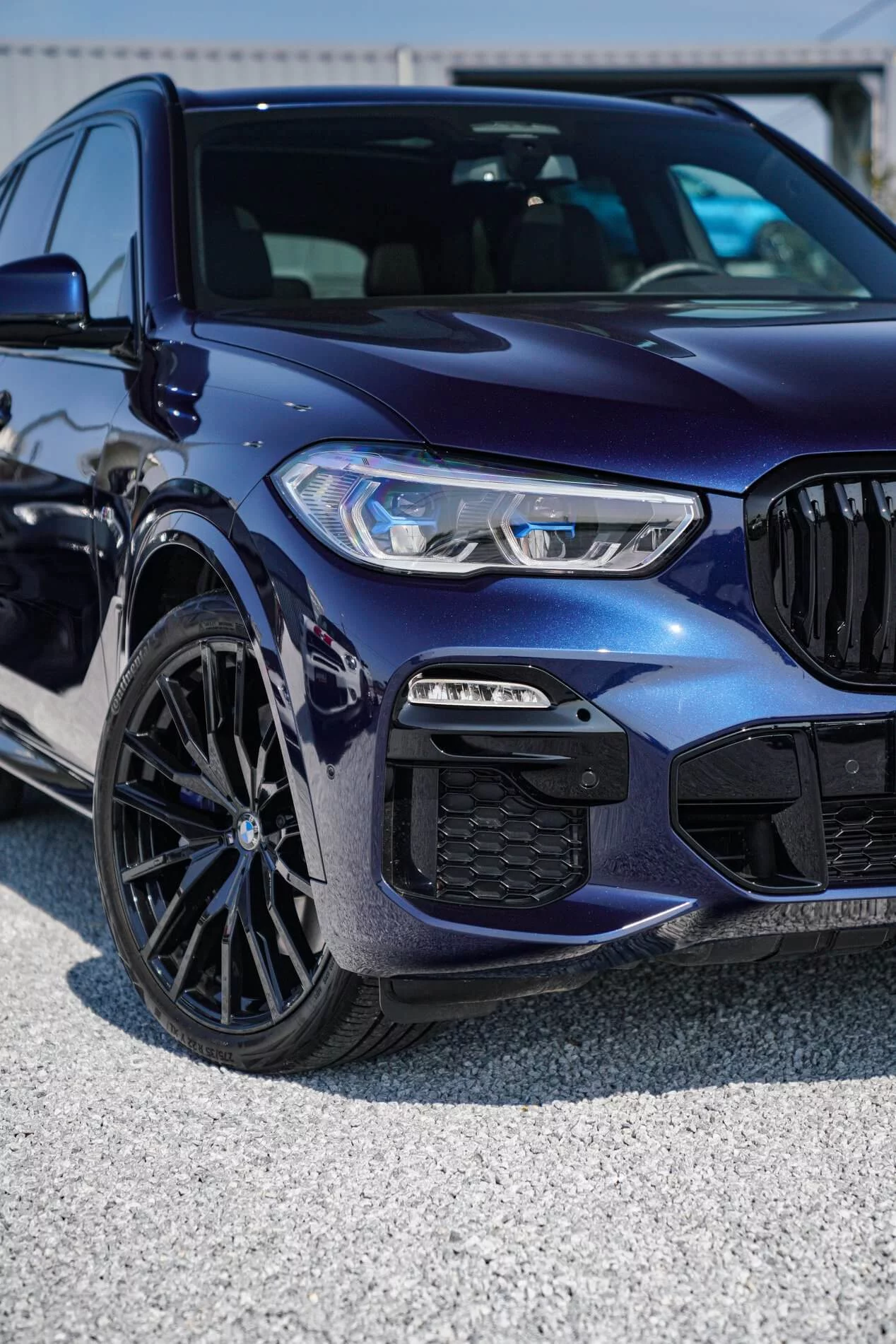 Tanzanite Blue II BMW X5