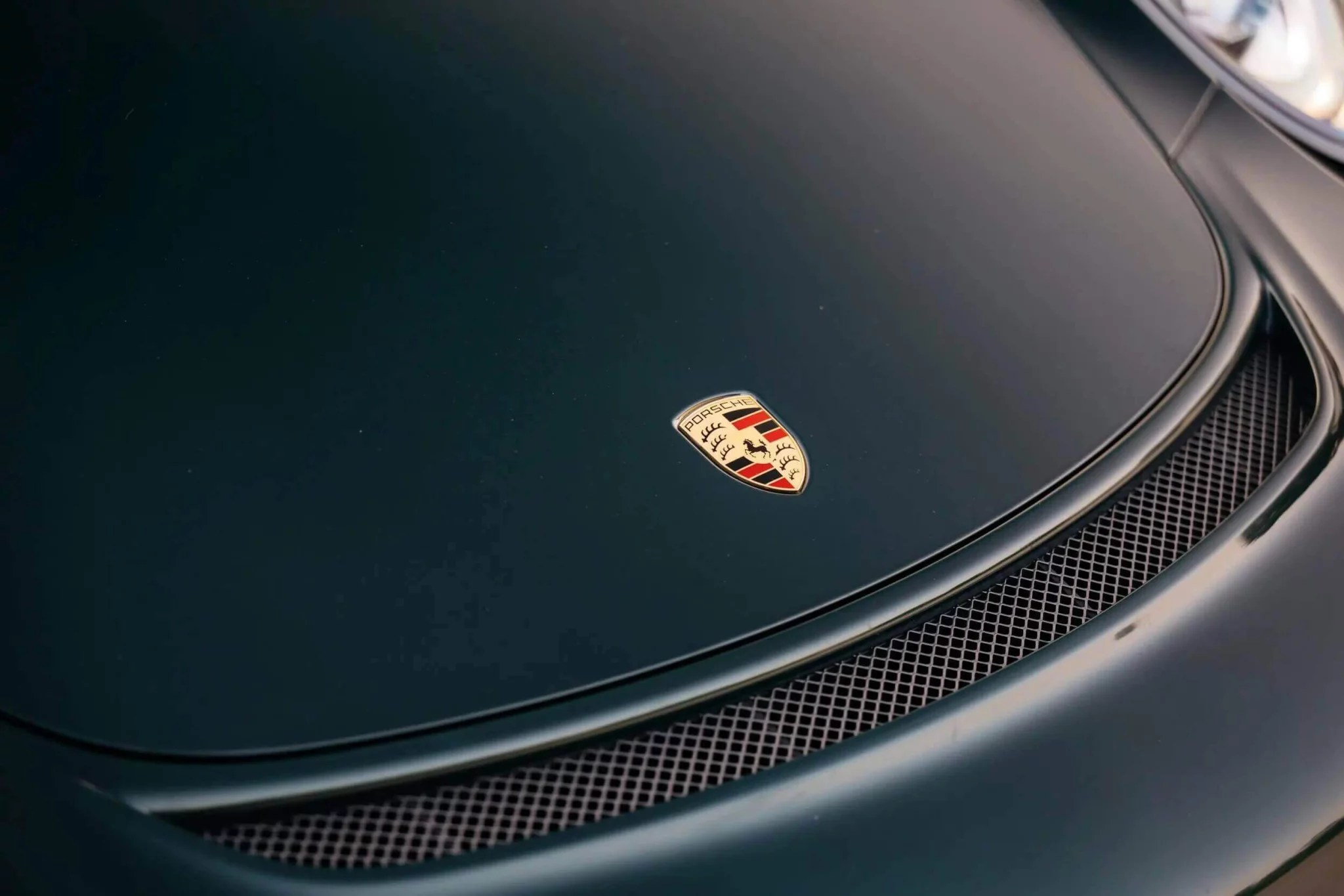 Jet Green Metallic Porsche 911 GT3