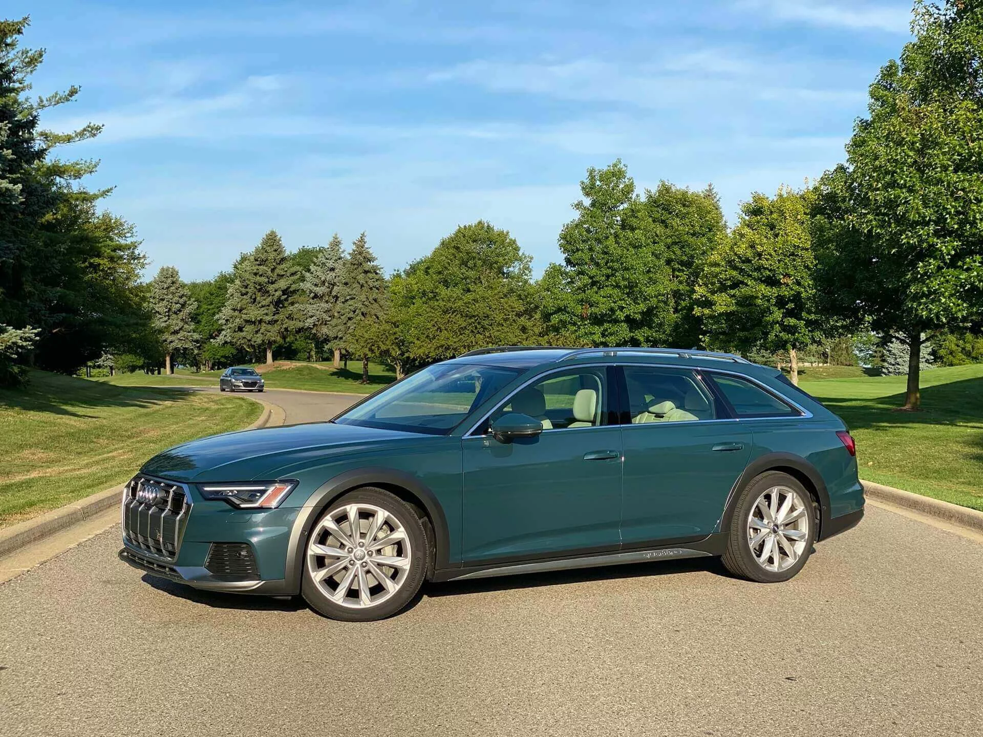 Avalon Green Audi A6