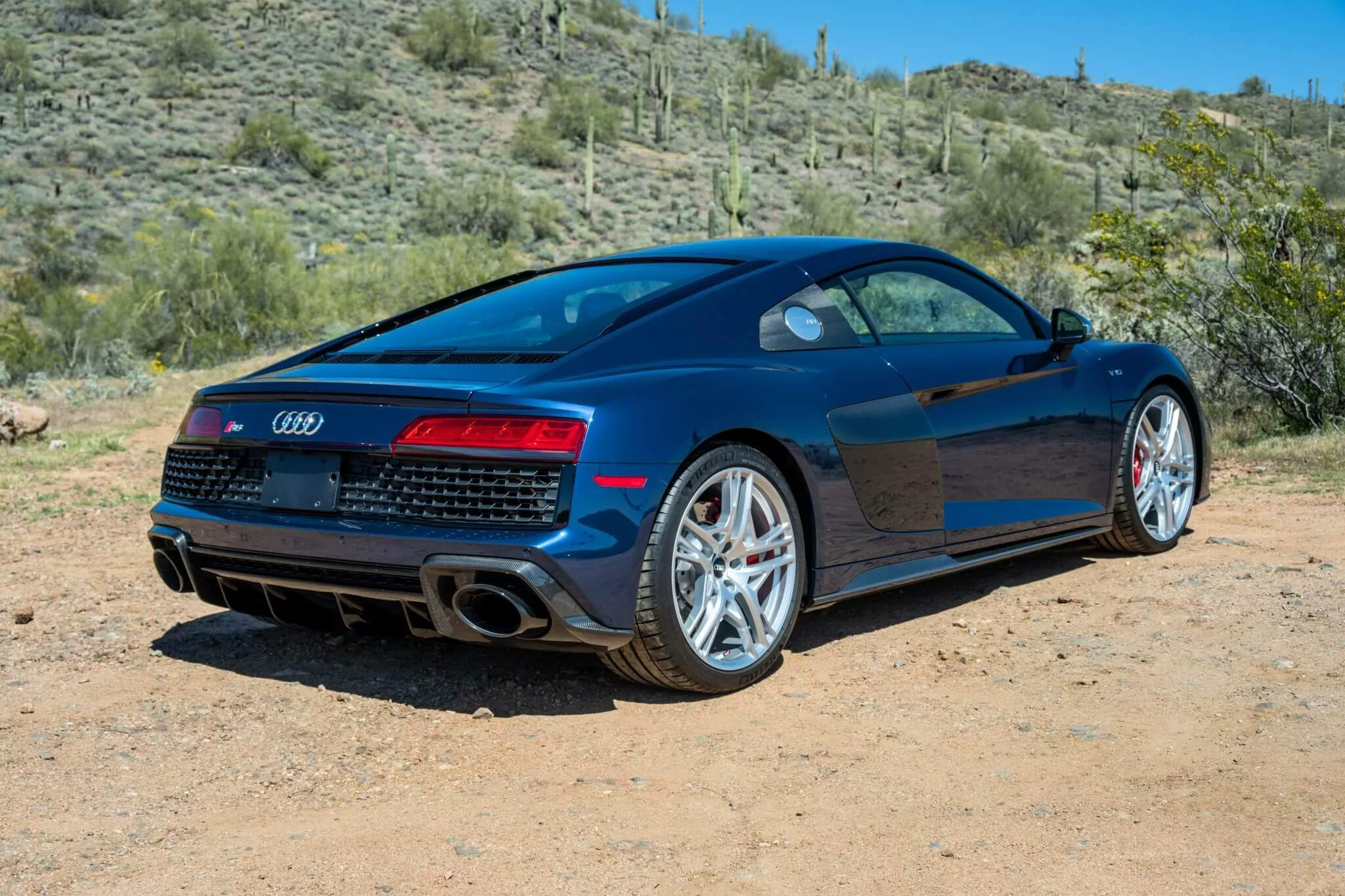 Mugello Blue Audi R8