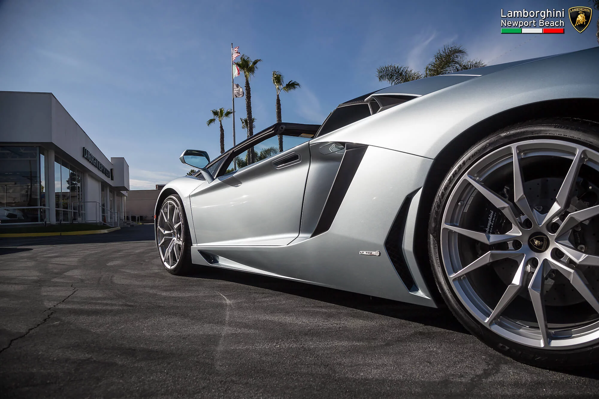 Azzurro Thetys Lamborghini Aventador