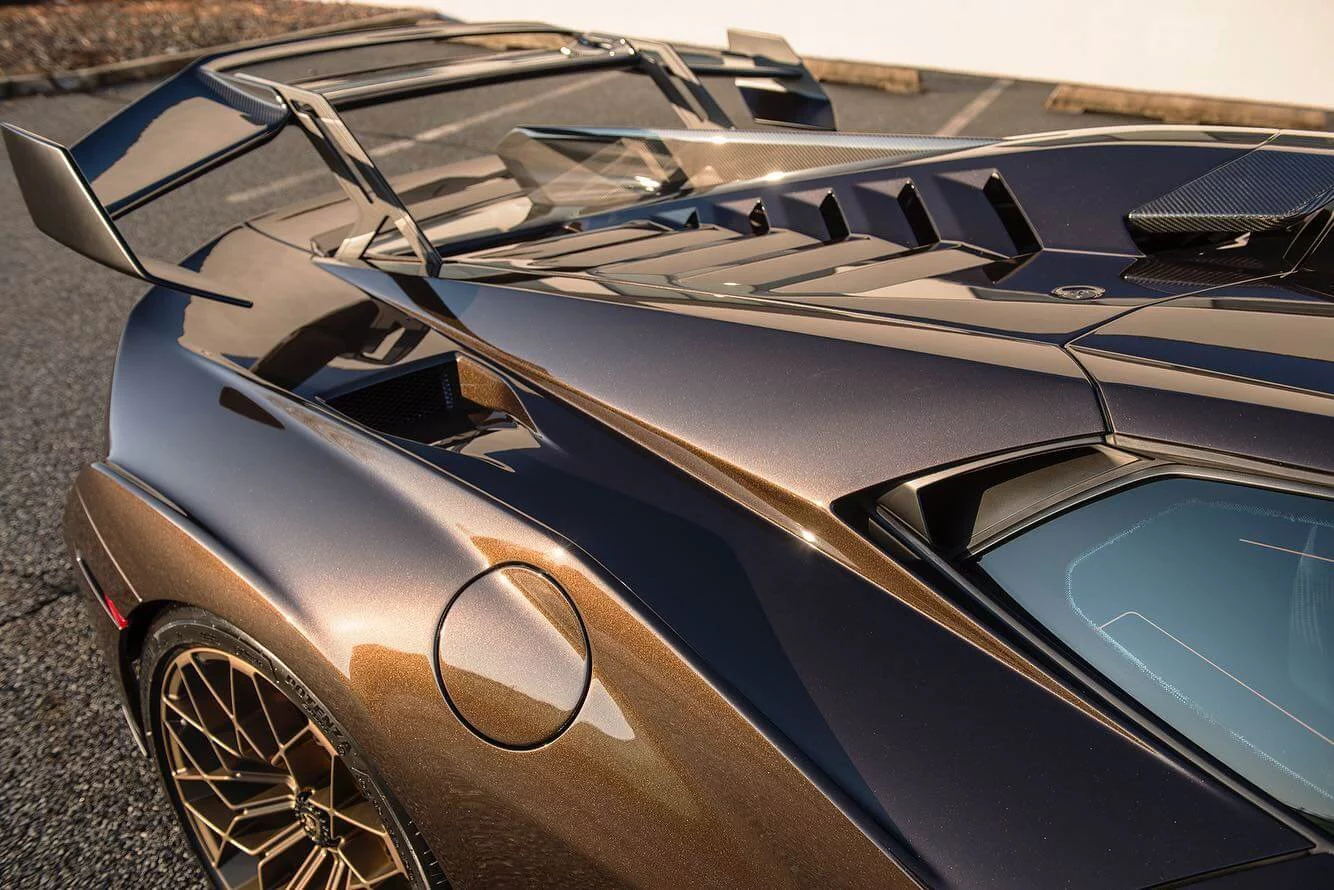 Marrone Alcestis Lamborghini Huracán