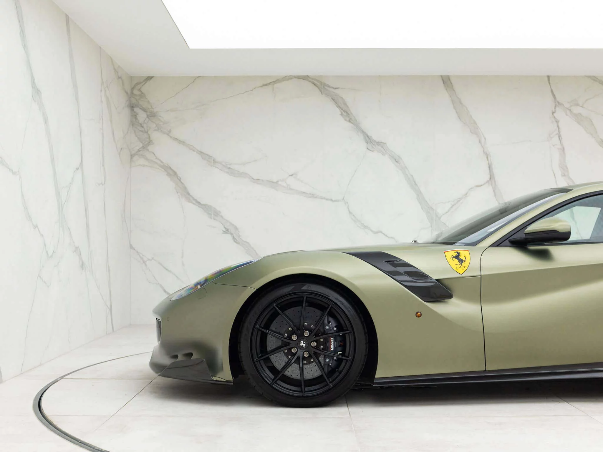 Verde Masoni Opaco Ferrari F12