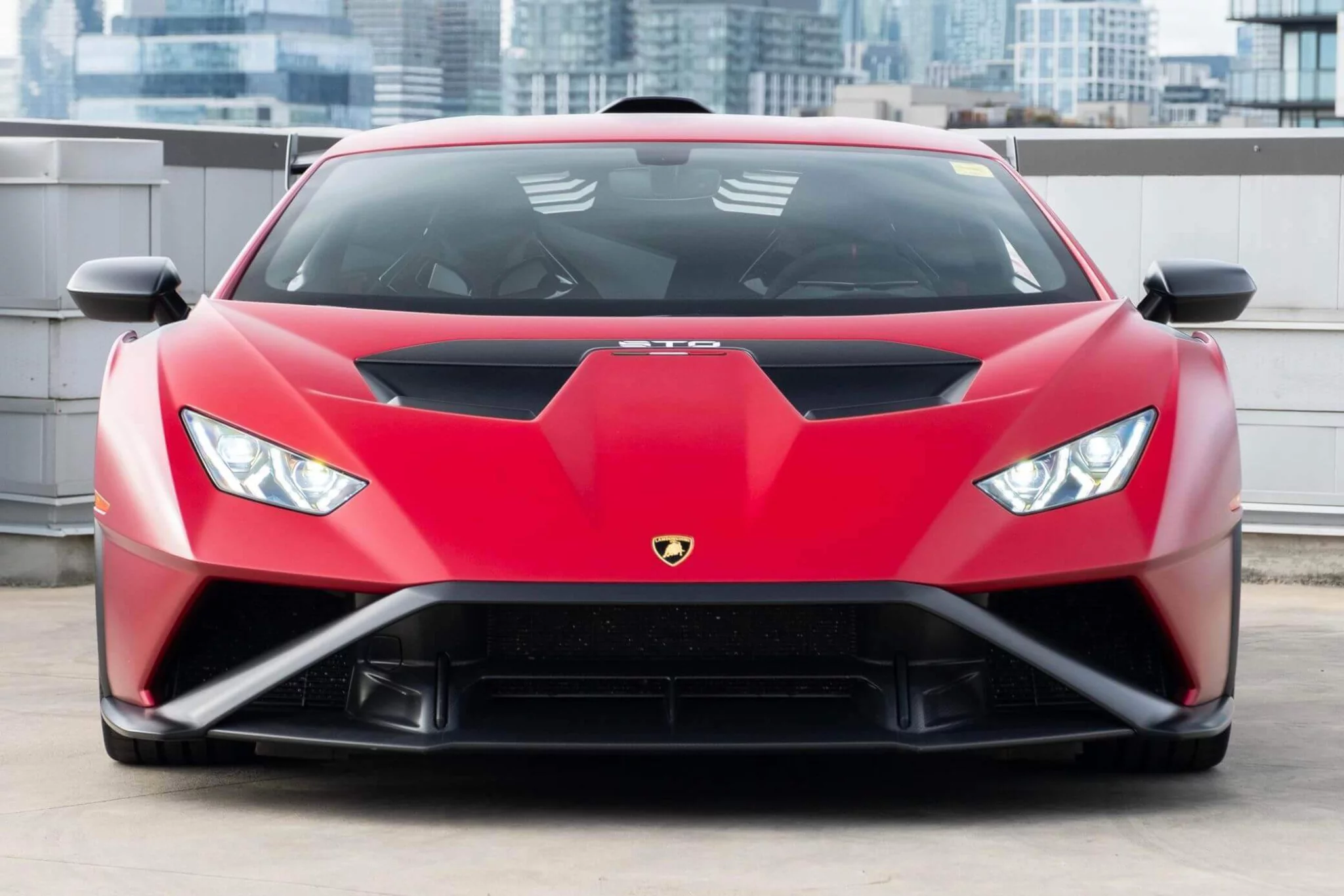 Rosso Pyra Lamborghini Huracán