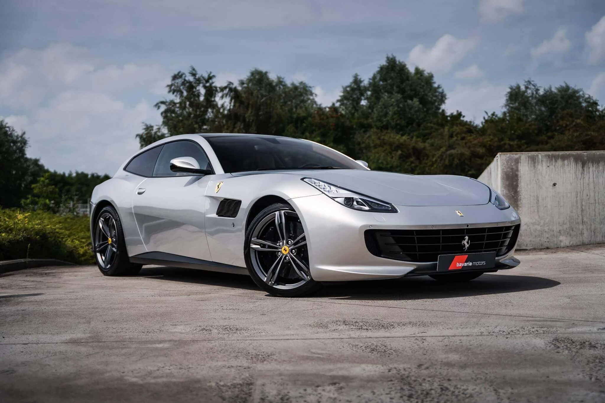 Grigio Abu Dhabi Ferrari GTC4Lusso