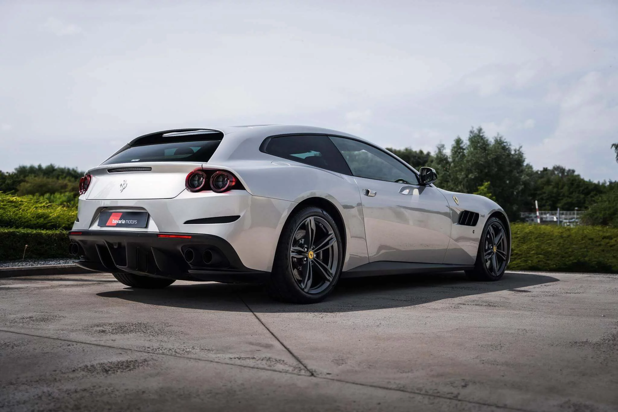 Grigio Abu Dhabi Ferrari GTC4Lusso