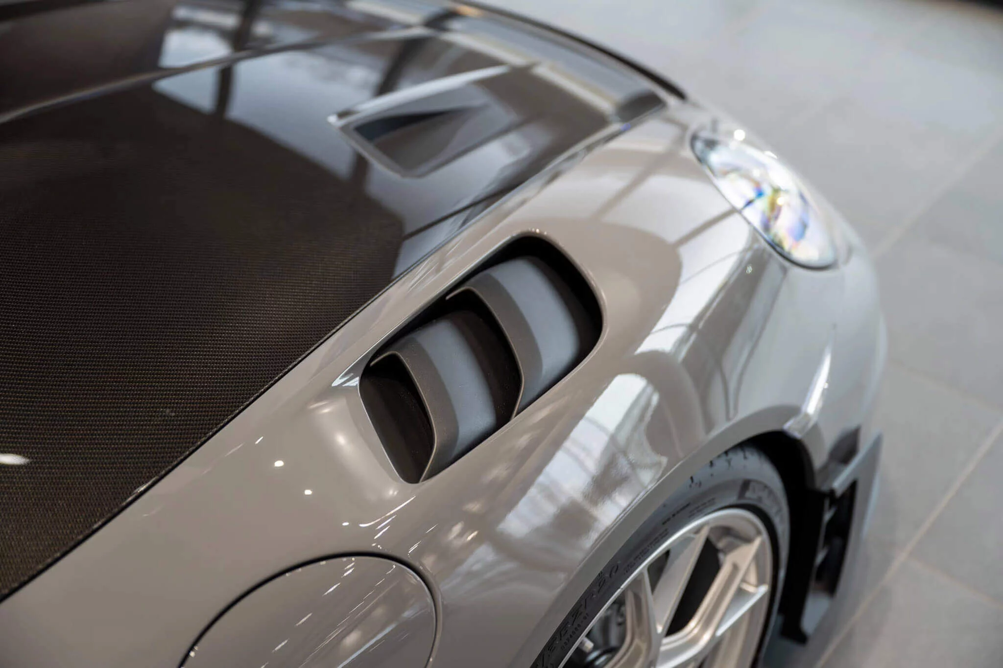 China Grey Porsche 718 Spyder RS