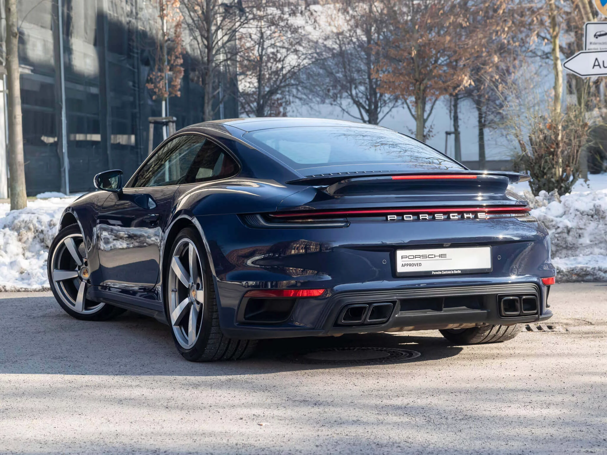 Dark Sea Blue Porsche 911 Turbo