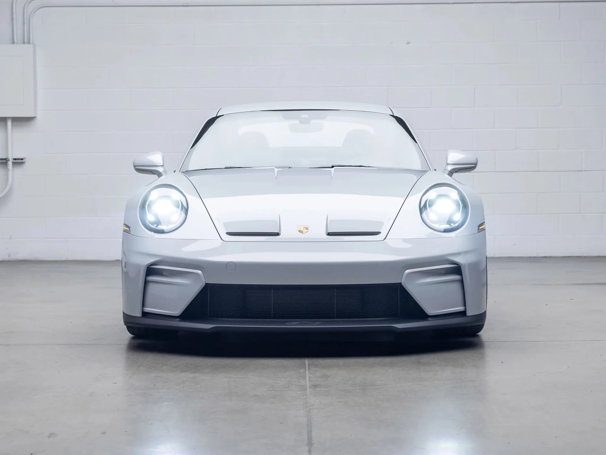 Ice Grey Metallic Porsche 911 GT3