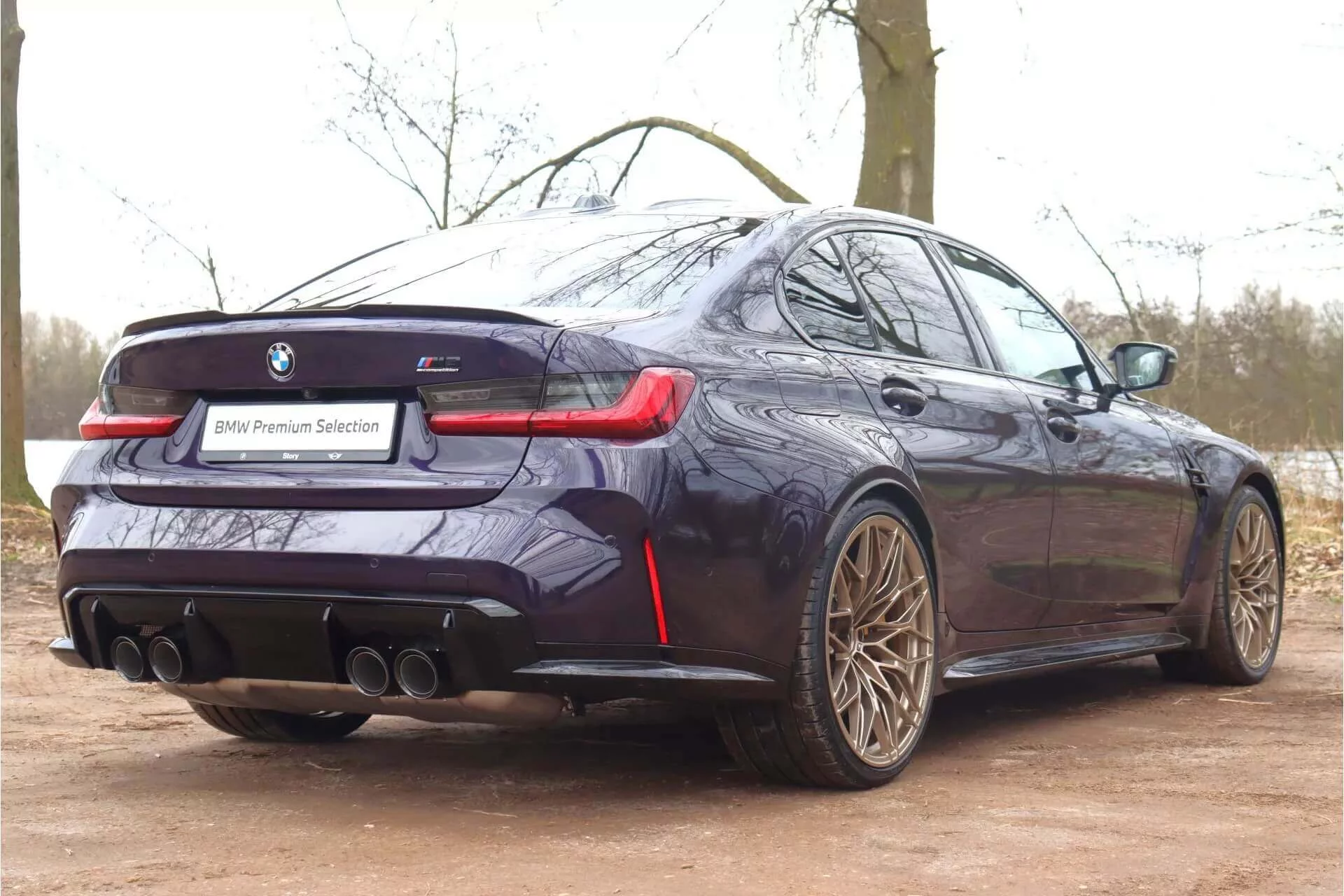 Venetian Violet BMW M3