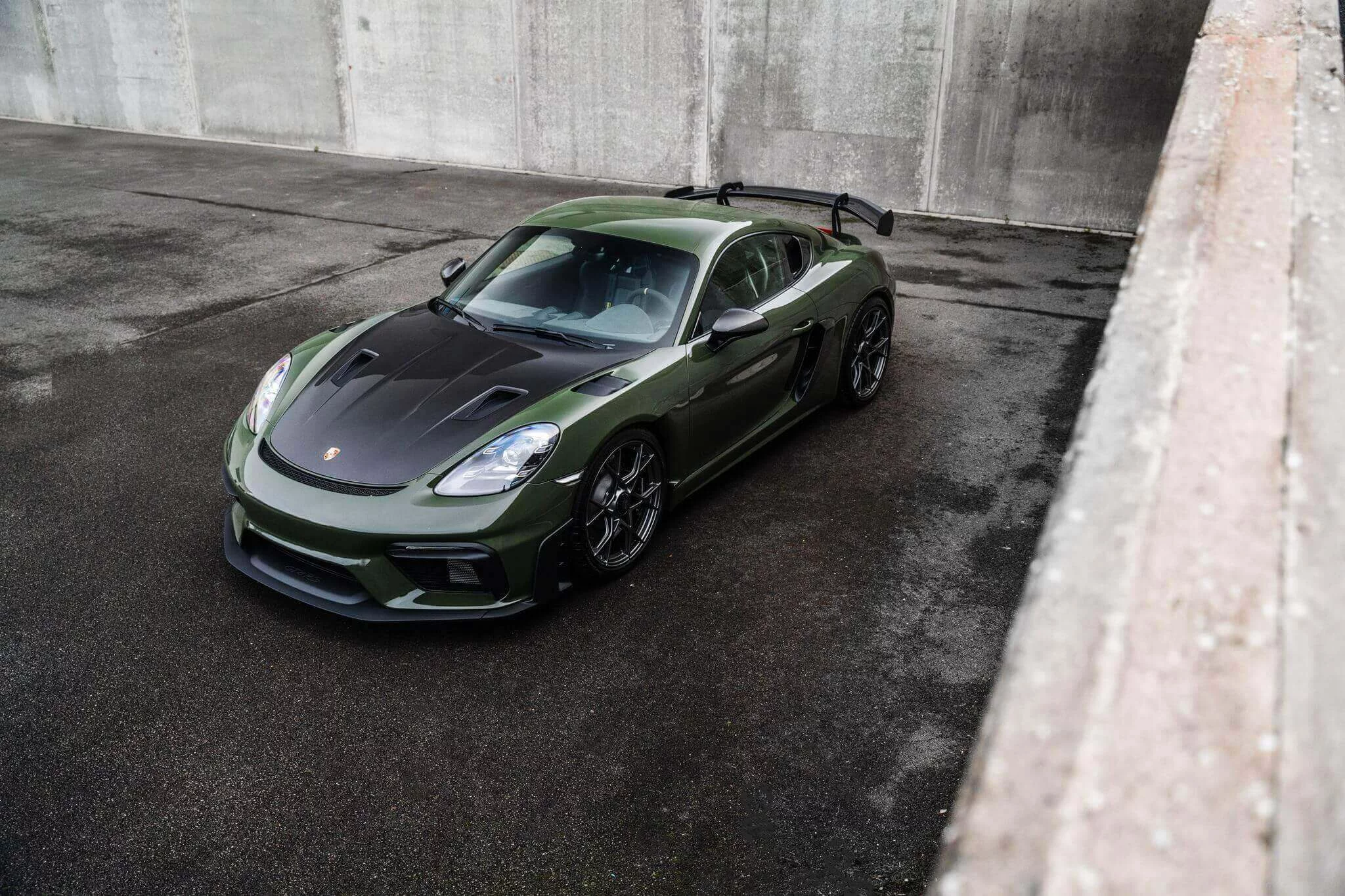 Black Olive Porsche 718 Cayman GT4 RS