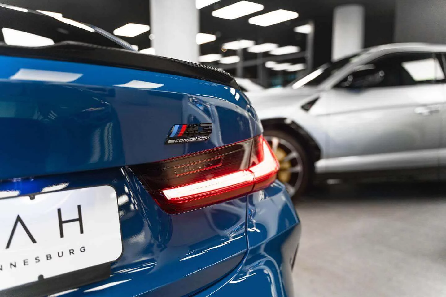 Violet Blue II BMW M3