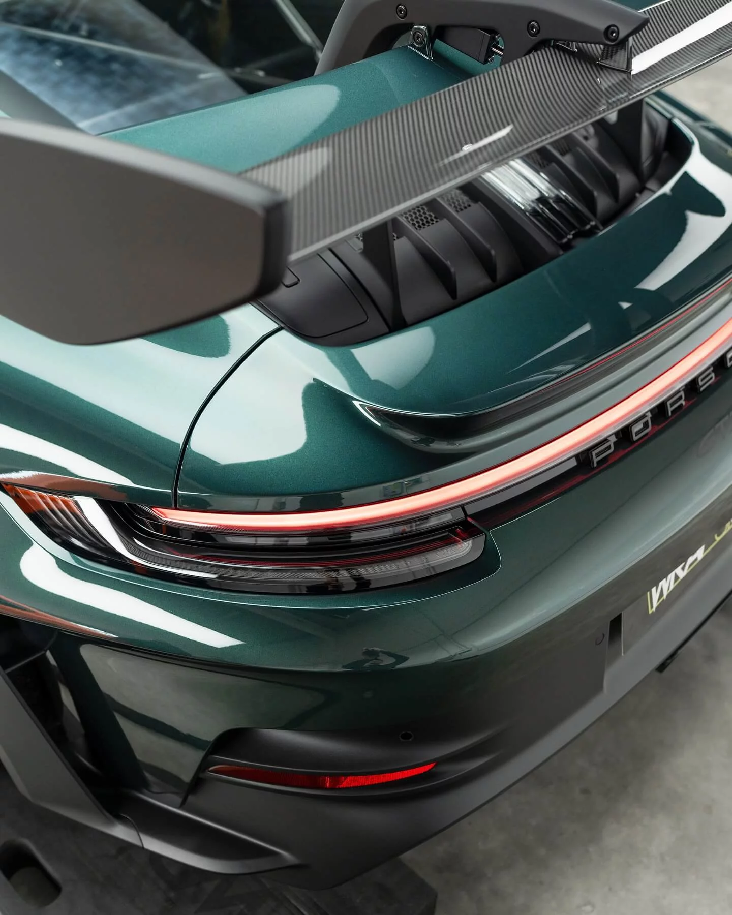 Forest Green Metallic Porsche 911 GT3 RS