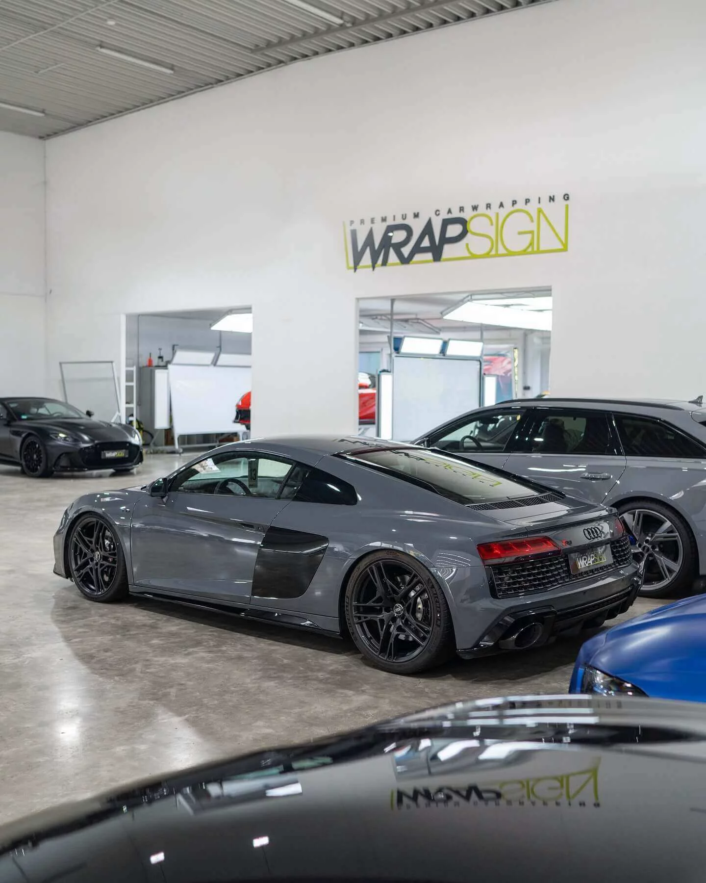 Grigio Telesto Audi R8