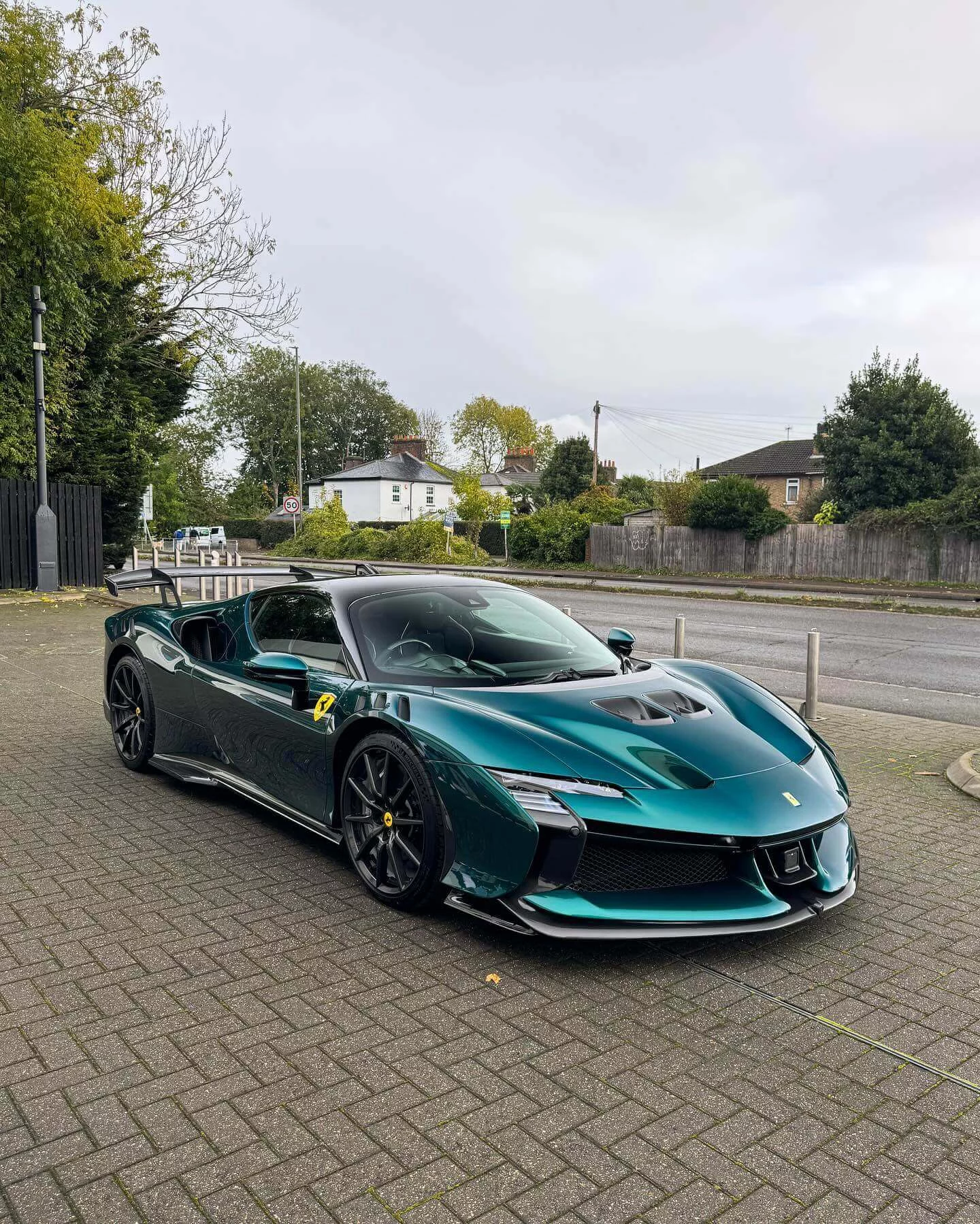 Verde GB23 Ferrari SF90