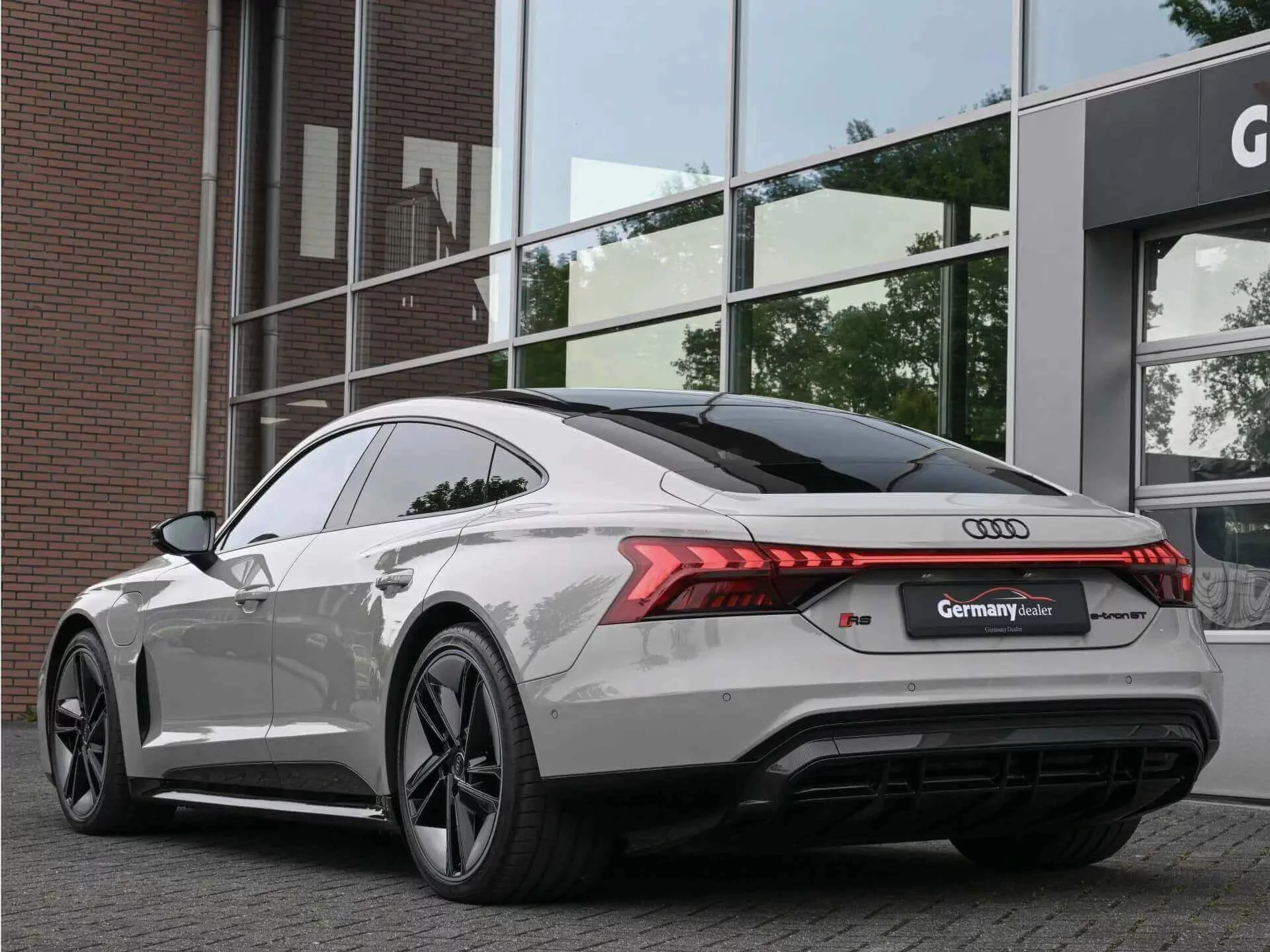 Crayon Audi RS e-tron GT