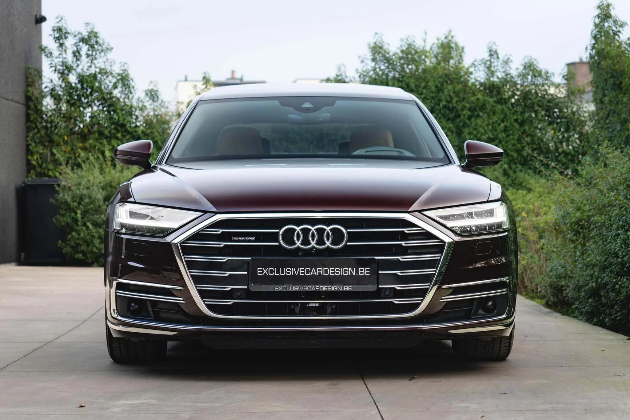 Seville Red Metallic Audi A8