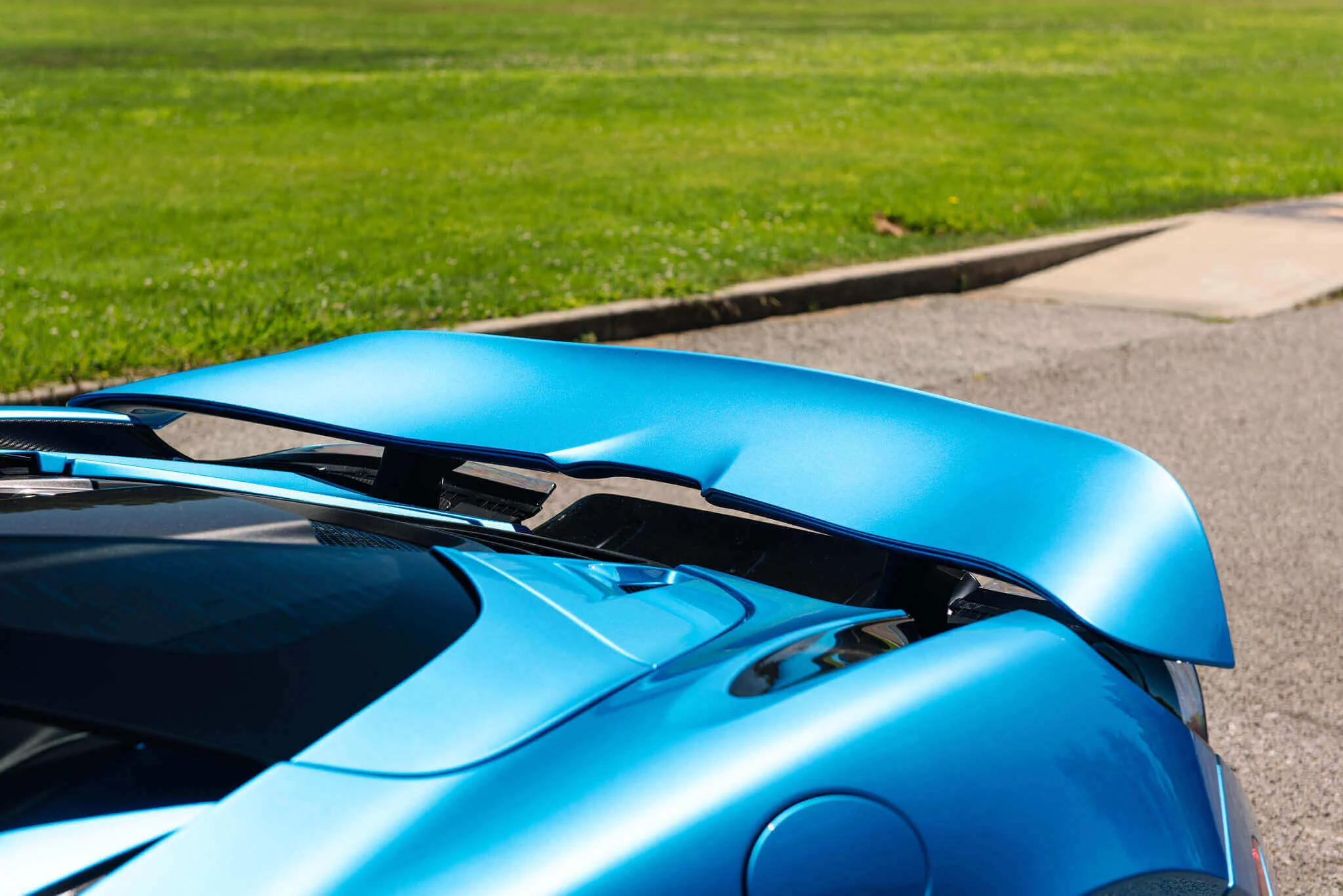 Ludus Blue McLaren 720S