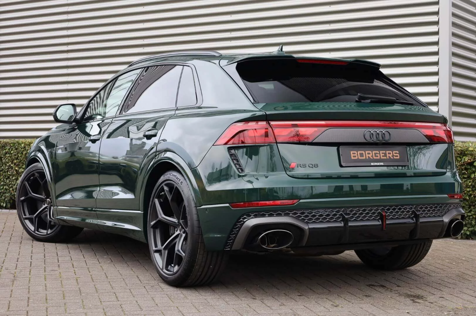 Goodwood Green Audi RS Q8