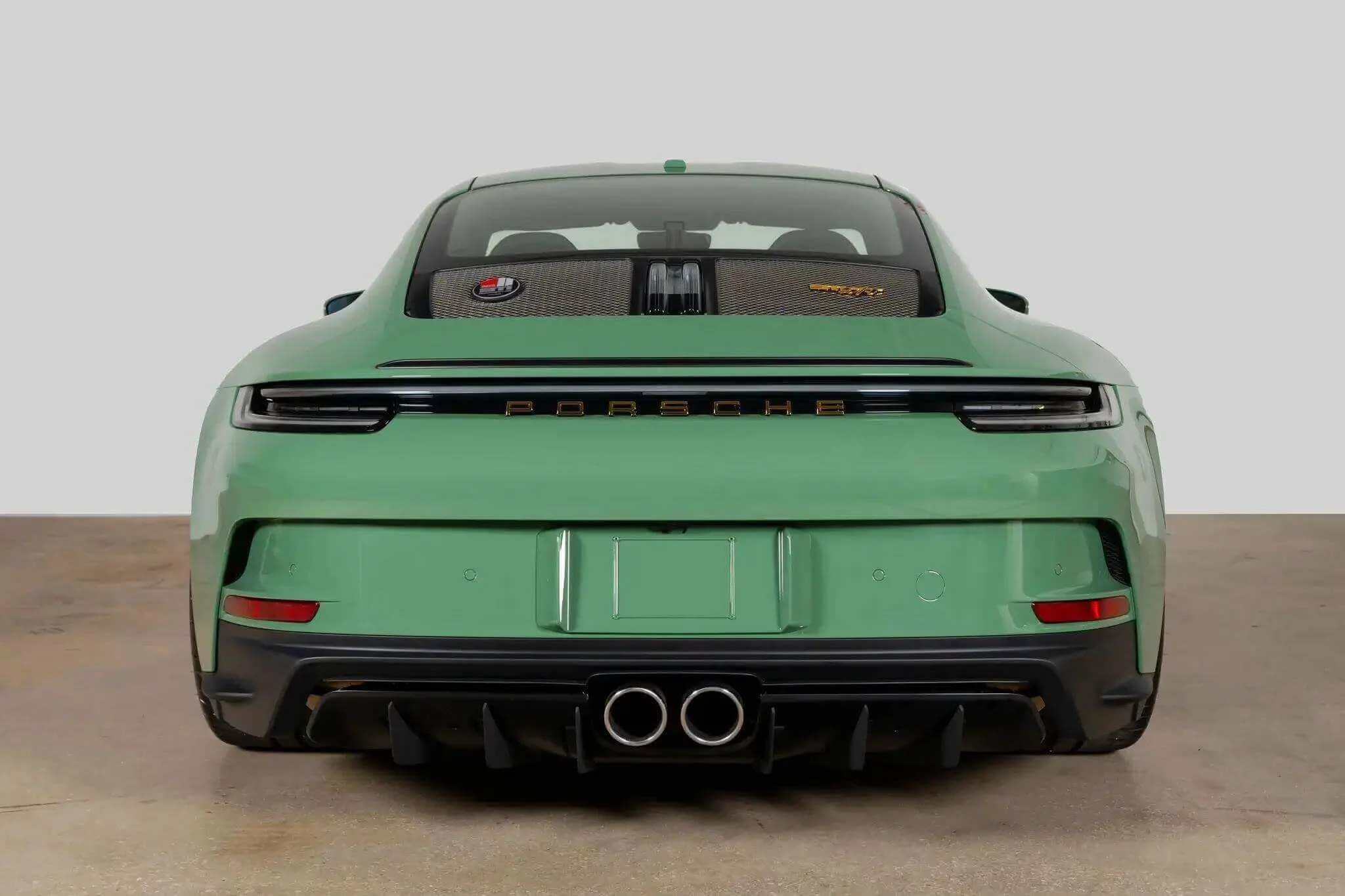 Auratium Green Porsche 911 S/T