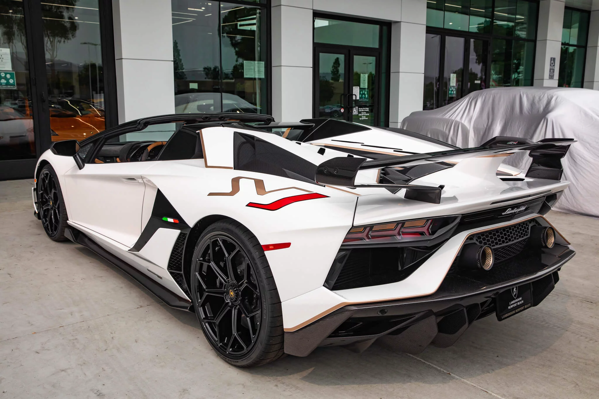 Bianco Seker Lamborghini Aventador