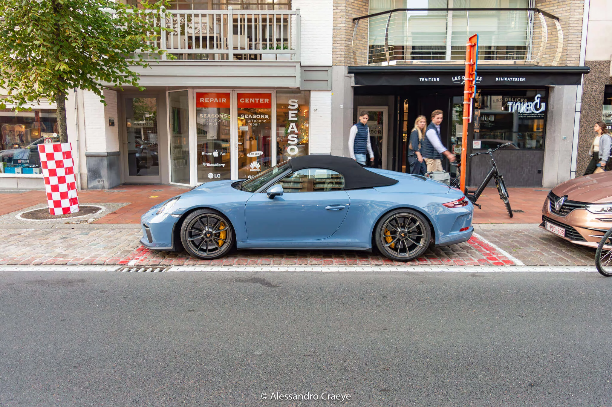 Etna Blue Porsche 911 Speedster