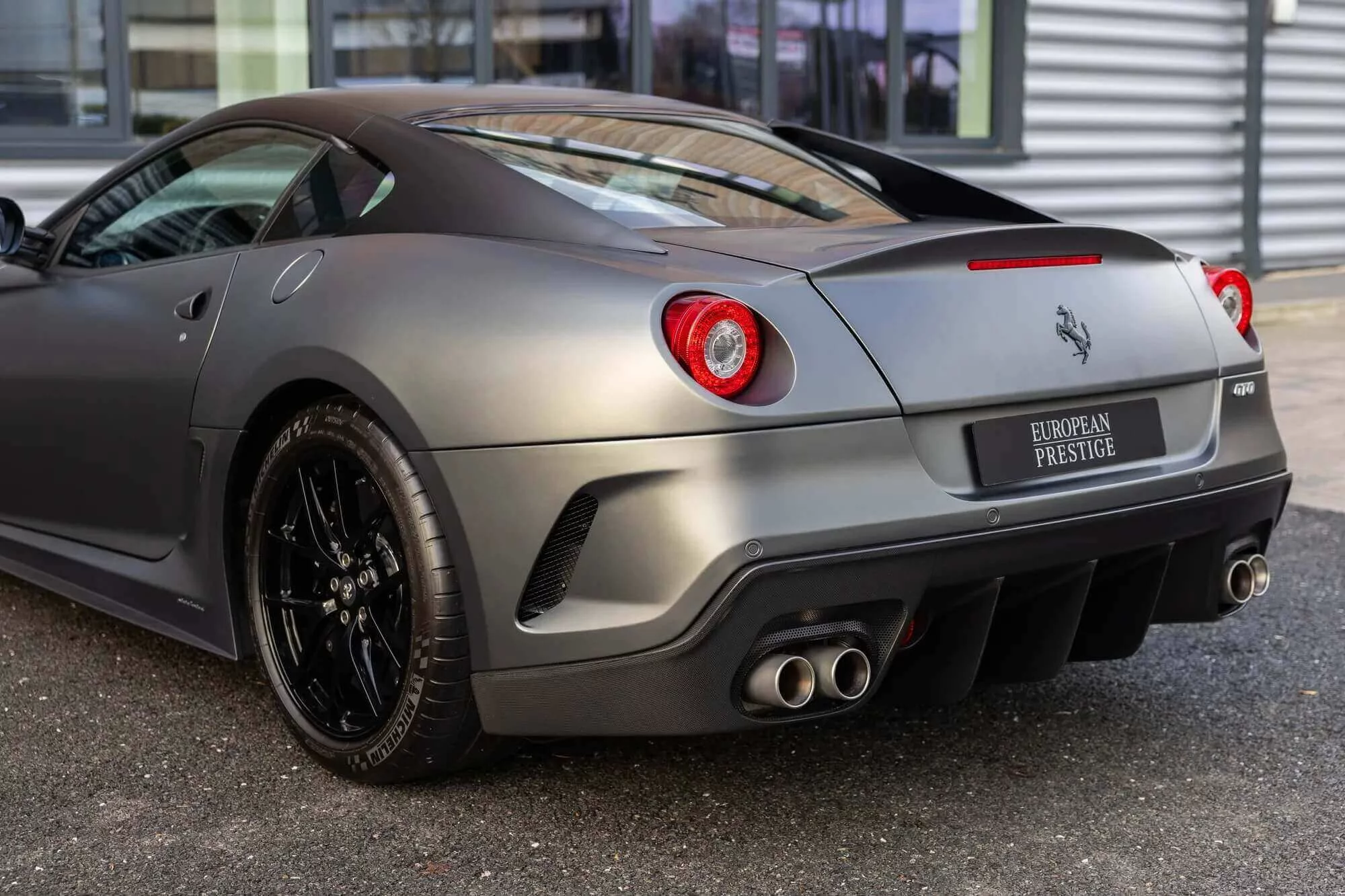 Grigio Silverstone Opaco Ferrari 599
