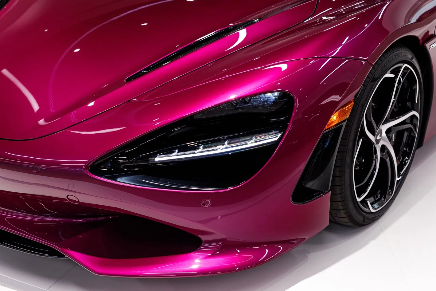 Shibuya Spirit McLaren 750S