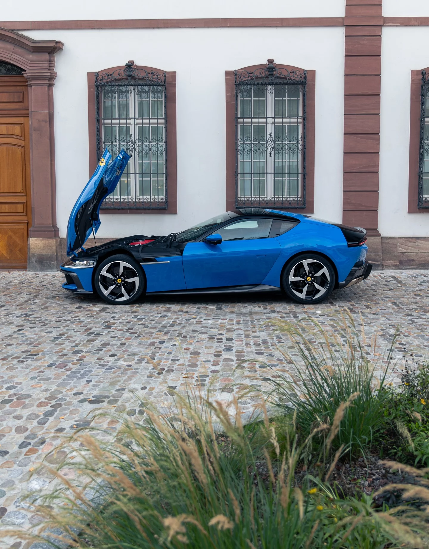 Azzurro Dino Ferrari 12Cilindri
