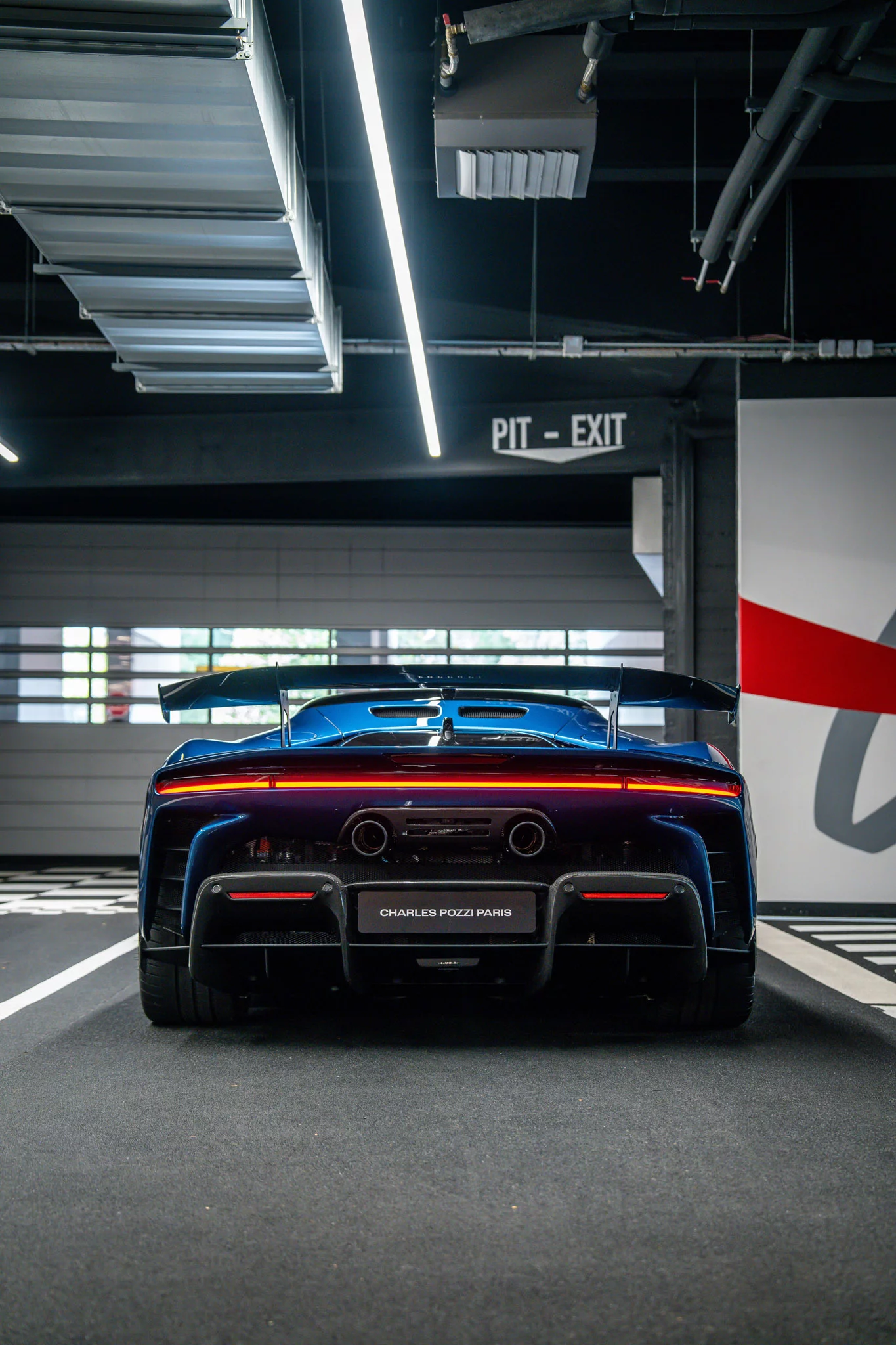Blu NART Ferrari SF90