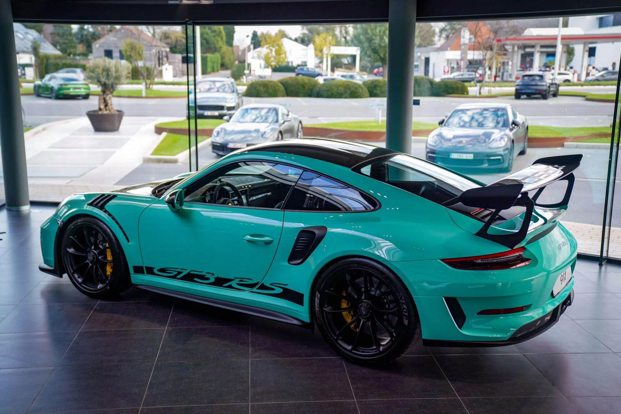 Mint Green Porsche 911 GT3 RS