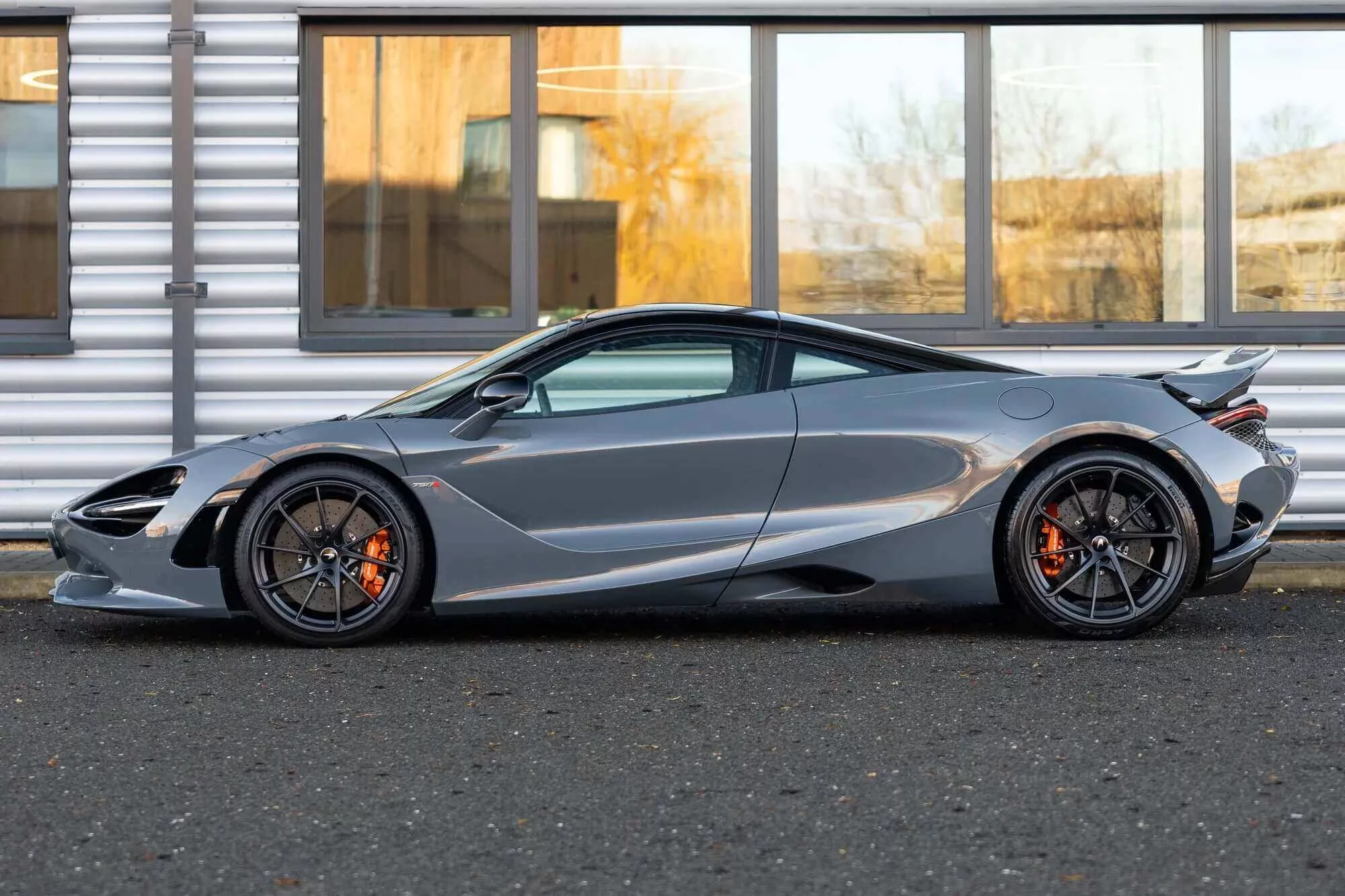 Chicane Grey McLaren 750S