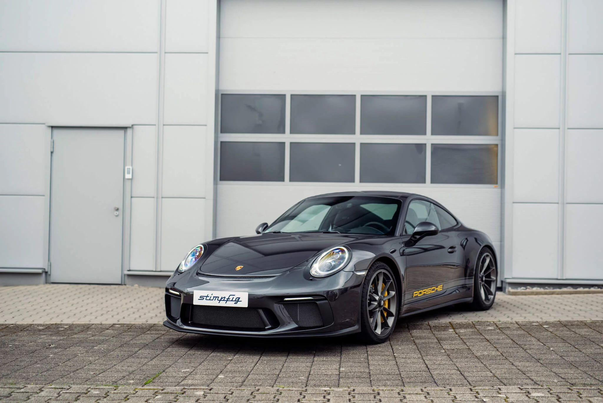 Grigio Granito Metallic Porsche 911 GT3