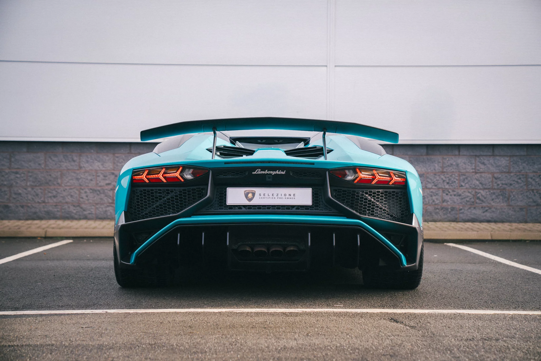 Blu Glauco Lamborghini Aventador