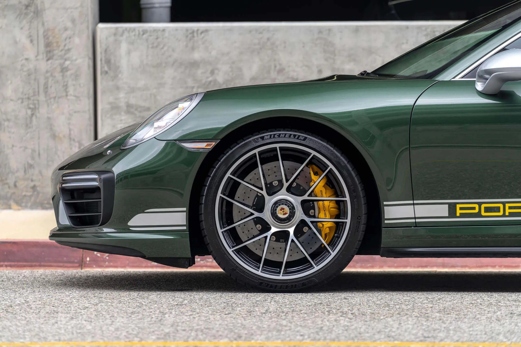 Oak Green Metallic Porsche 911 Turbo