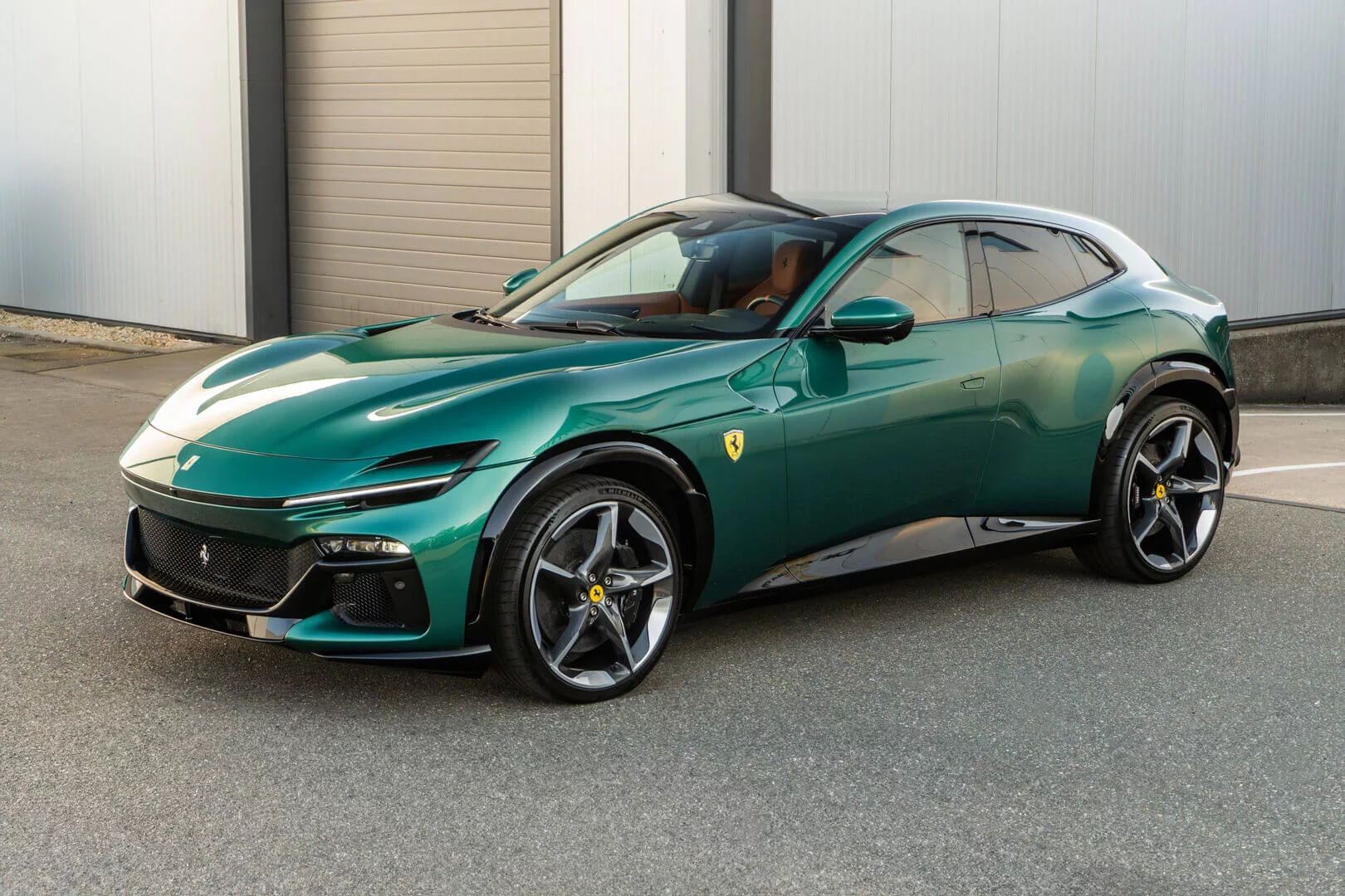 Verde Pino Ferrari Purosangue