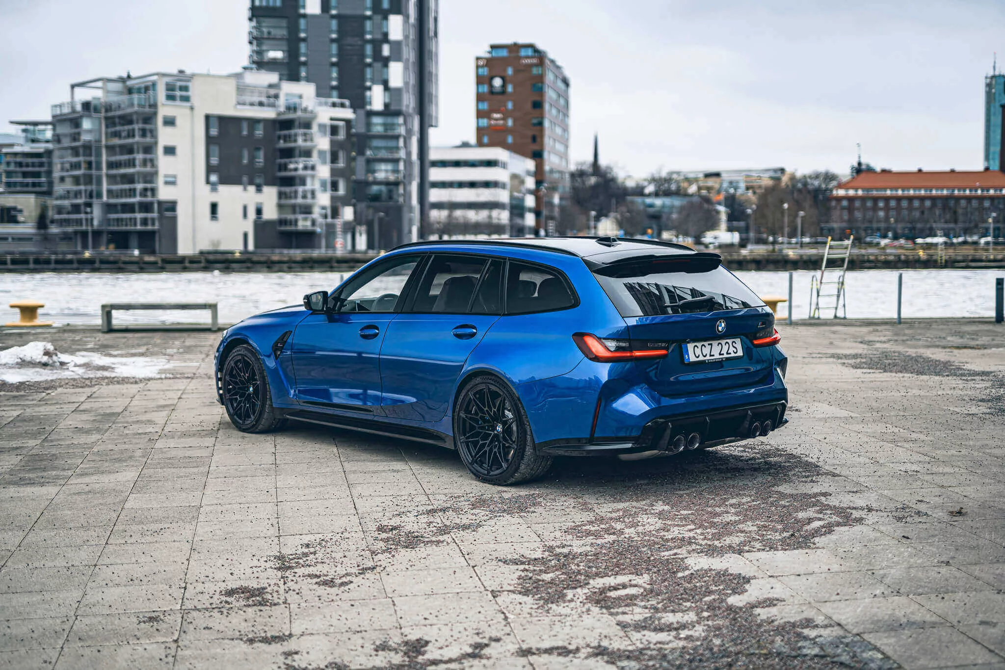 Portimao Blue BMW M3