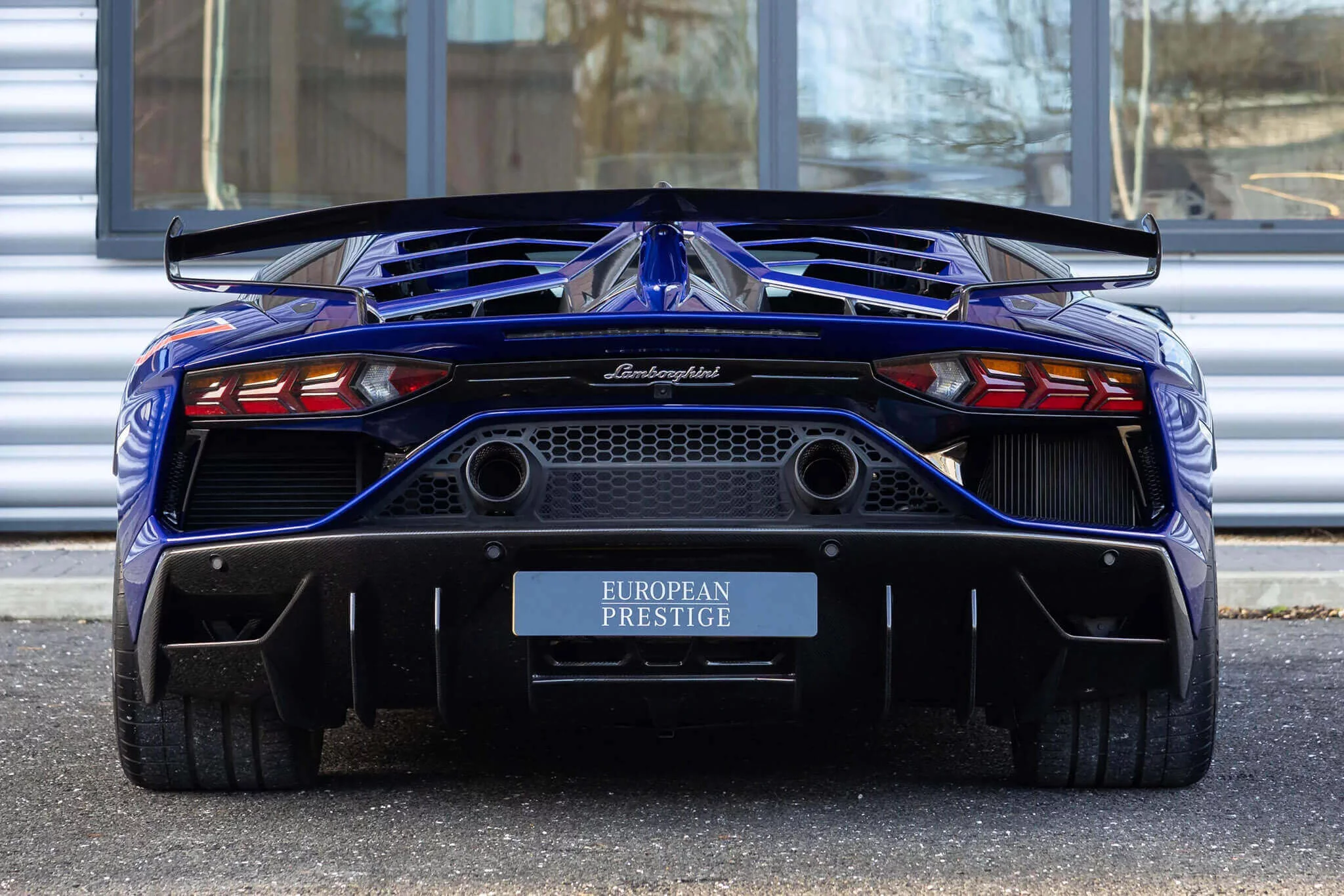 Blu Nereid Lamborghini Aventador