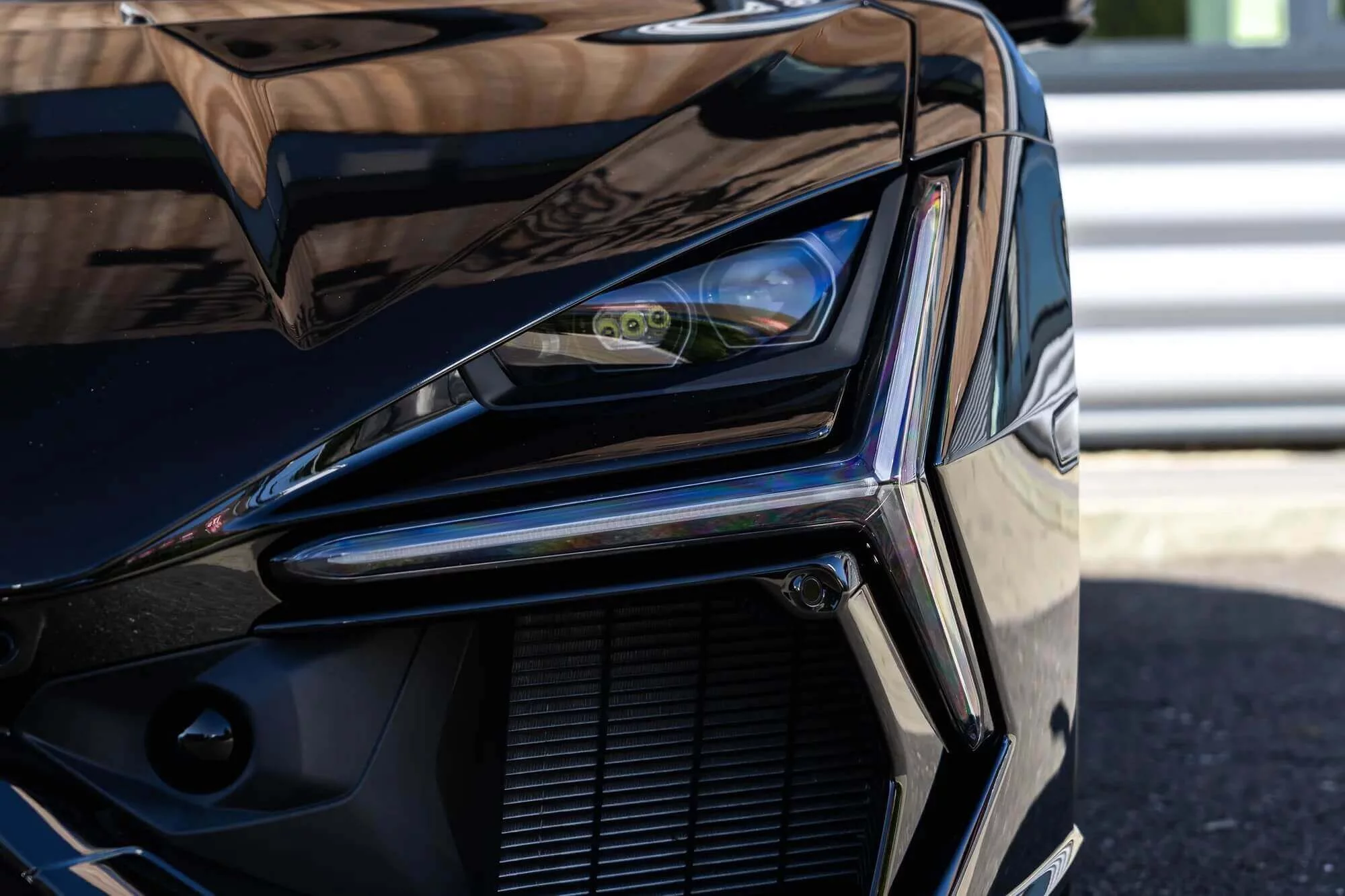 Nero Noctis Lamborghini Revuelto