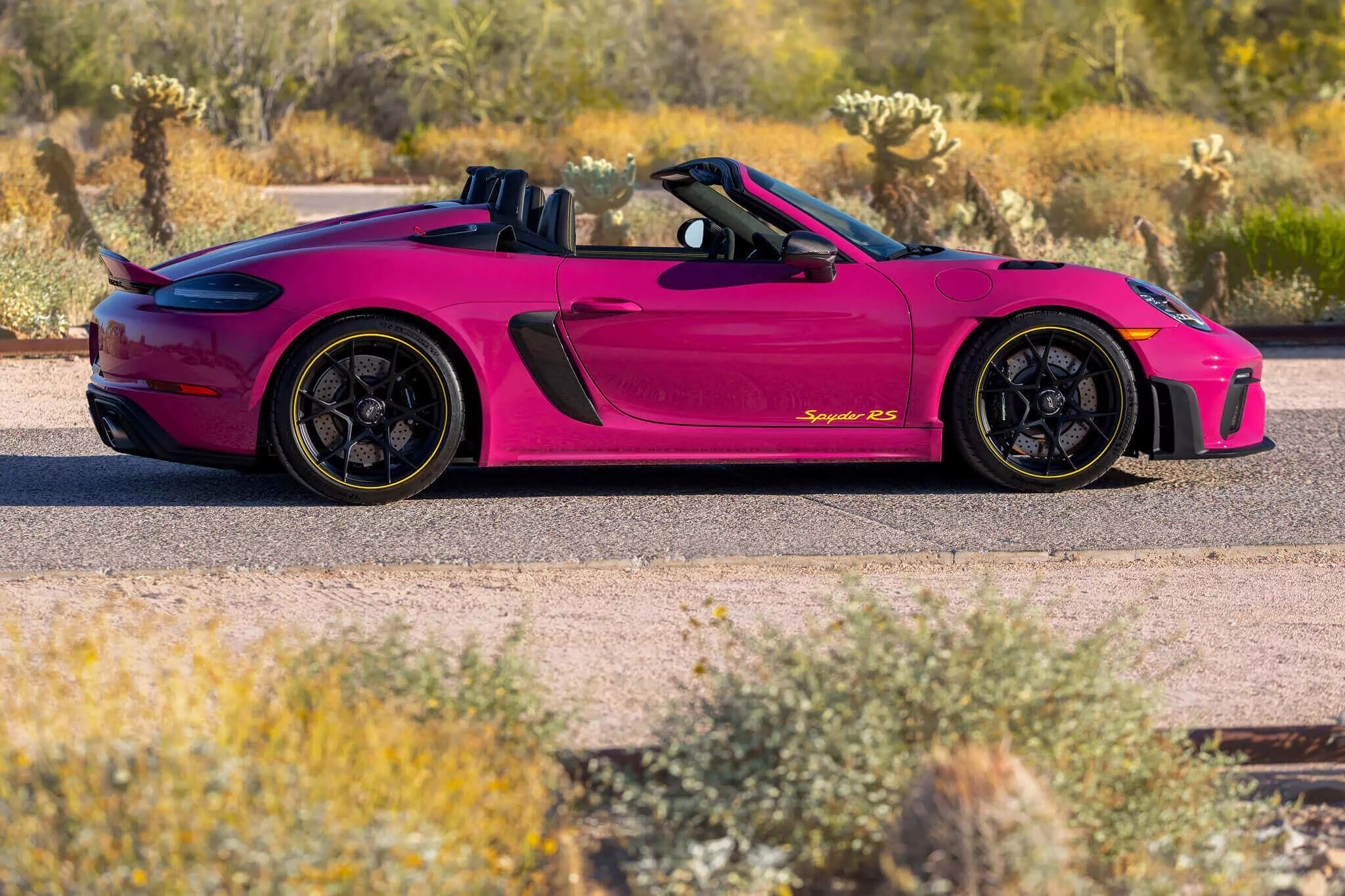 Ruby Star Neo Porsche 718 Spyder RS