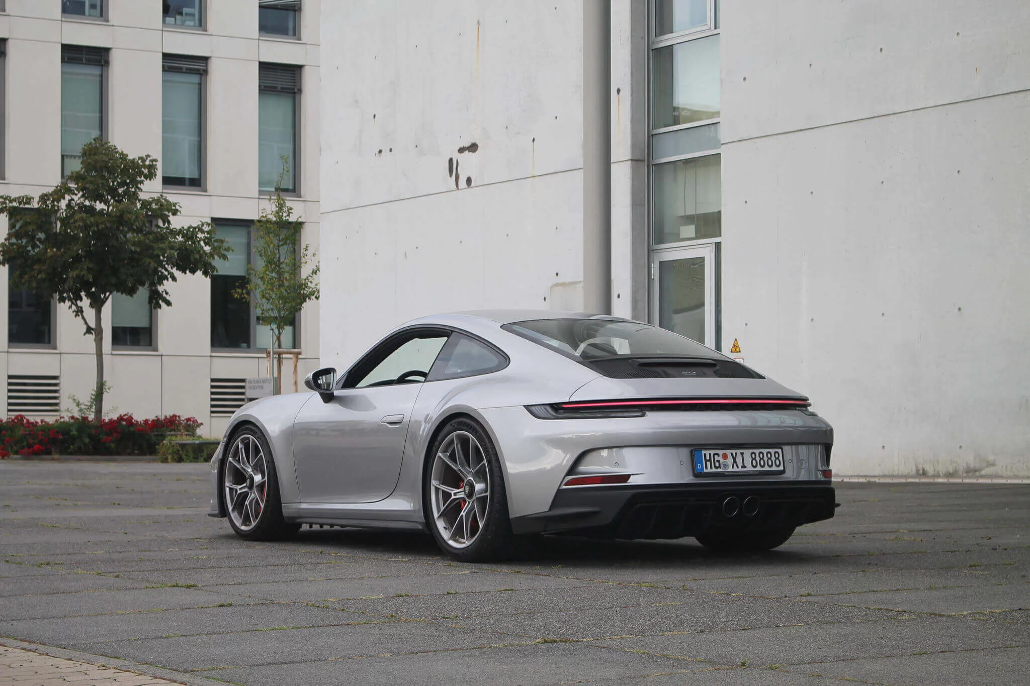 GT Silver Metallic Porsche 911 GT3